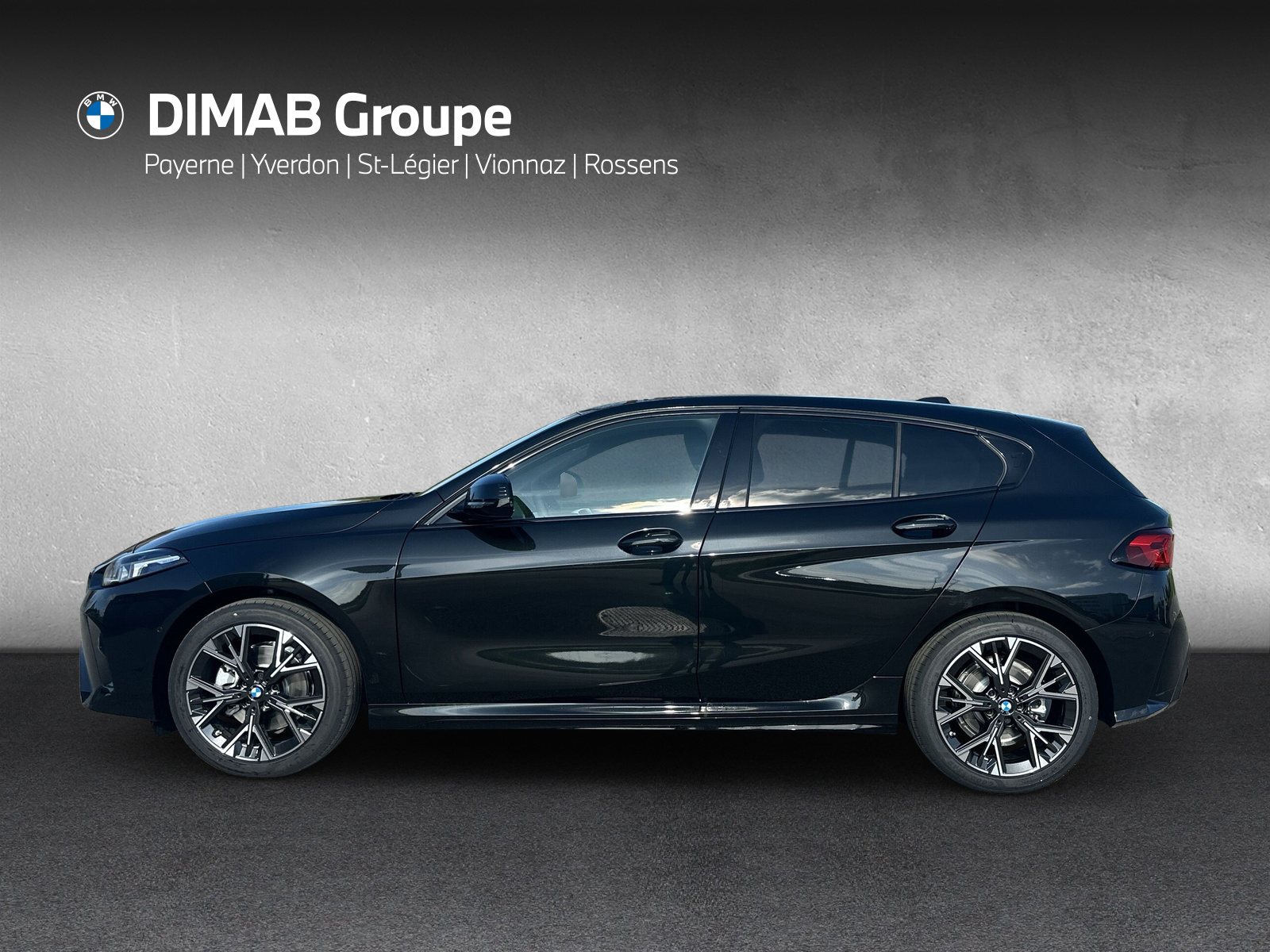BMW 116 Steptronic M Sport **Action de leasing à 0.9%**-showroom-element-1