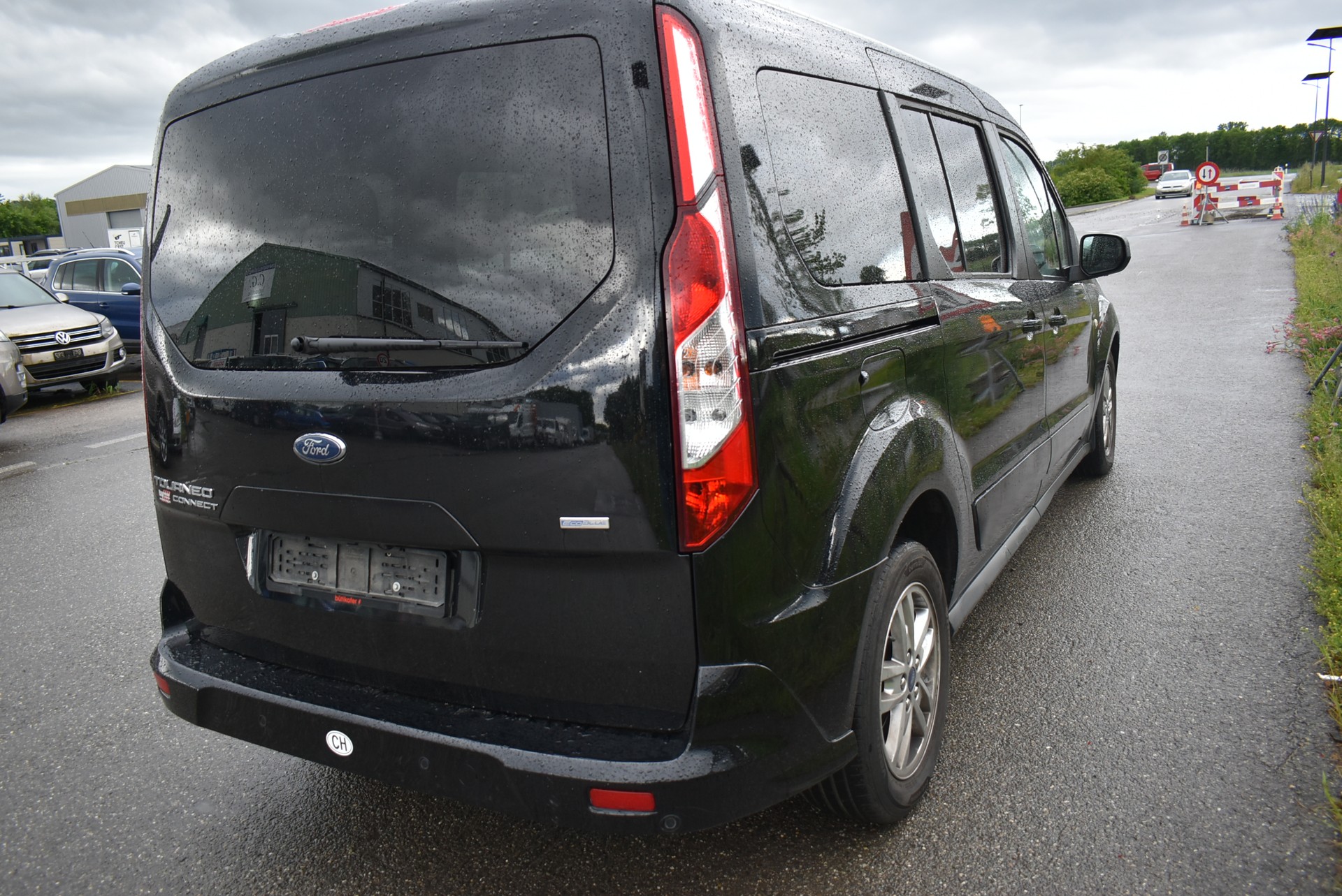 FORD Grand Tourneo Connect 1.5 EcoBlue Titanium Automat-image-7