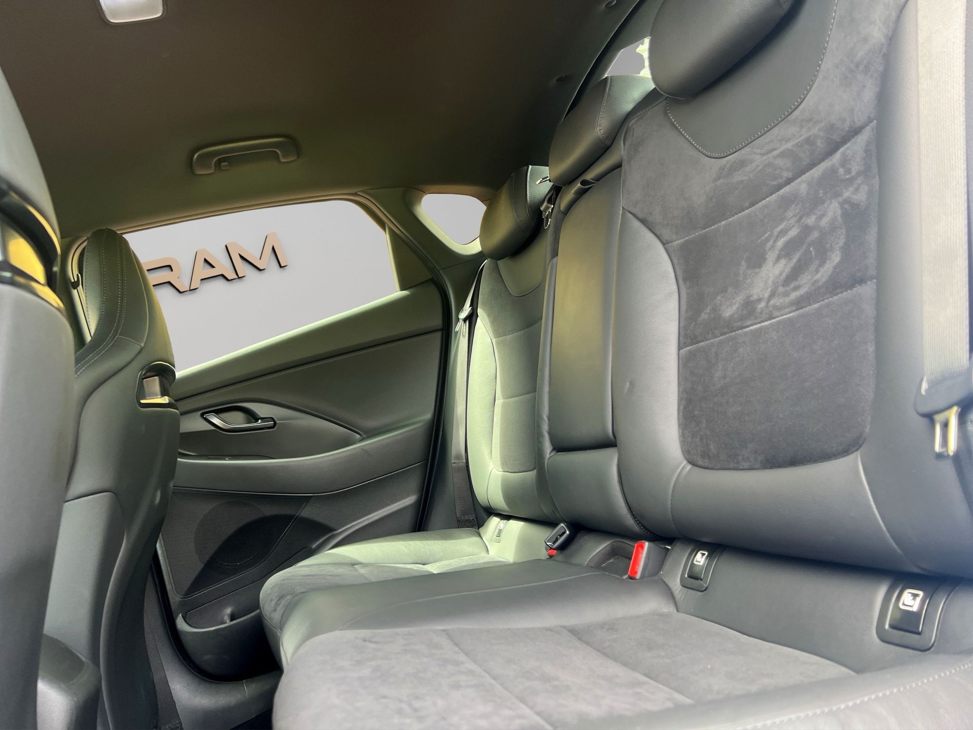 HYUNDAI i30 Fastback 2.0 T-GDi N DCT-image-20