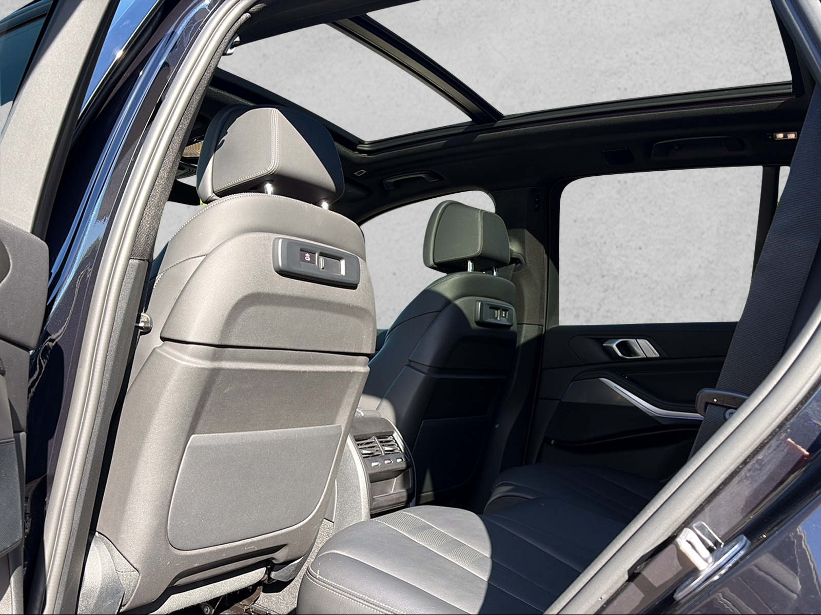 BMW X5 xDrive 48V 40d M Sport Steptronic-image-7