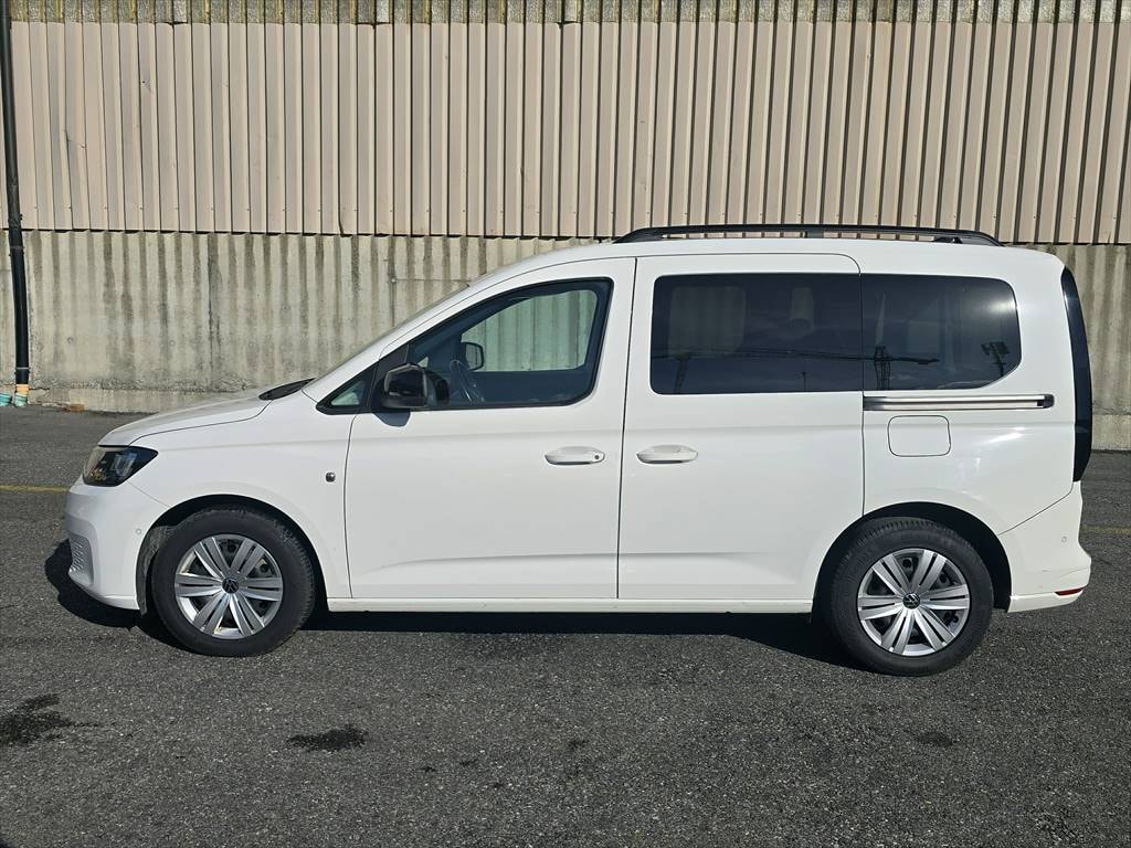 VW Caddy 2.0 TDI Liberty DSG-image-1