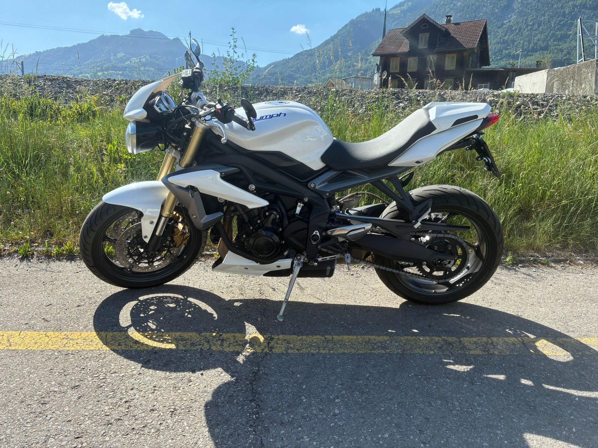 TRIUMPH Street Triple 675 ABS-image-2