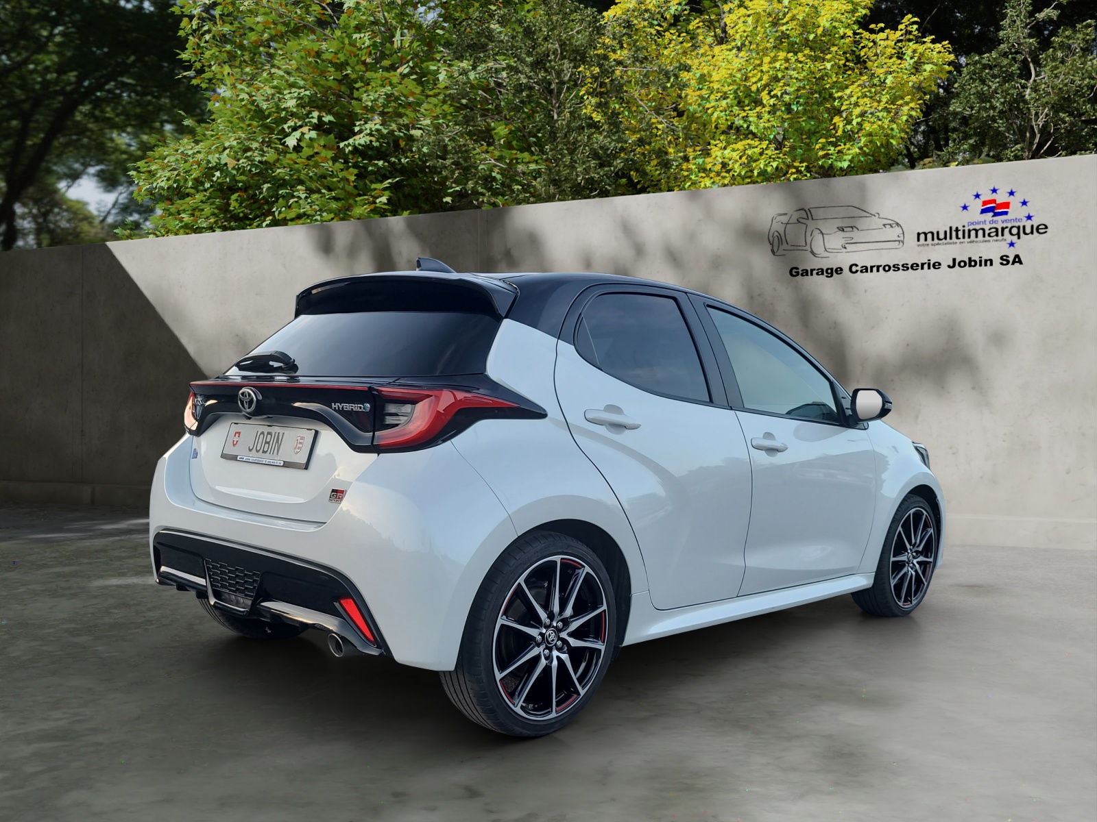 TOYOTA Yaris 1.5 GR Sport e-CVT-image-11