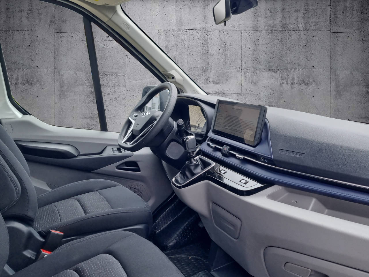 MAXUS Deliver 9 Kaw. L3H2 2.0 TD Luxury-image-7