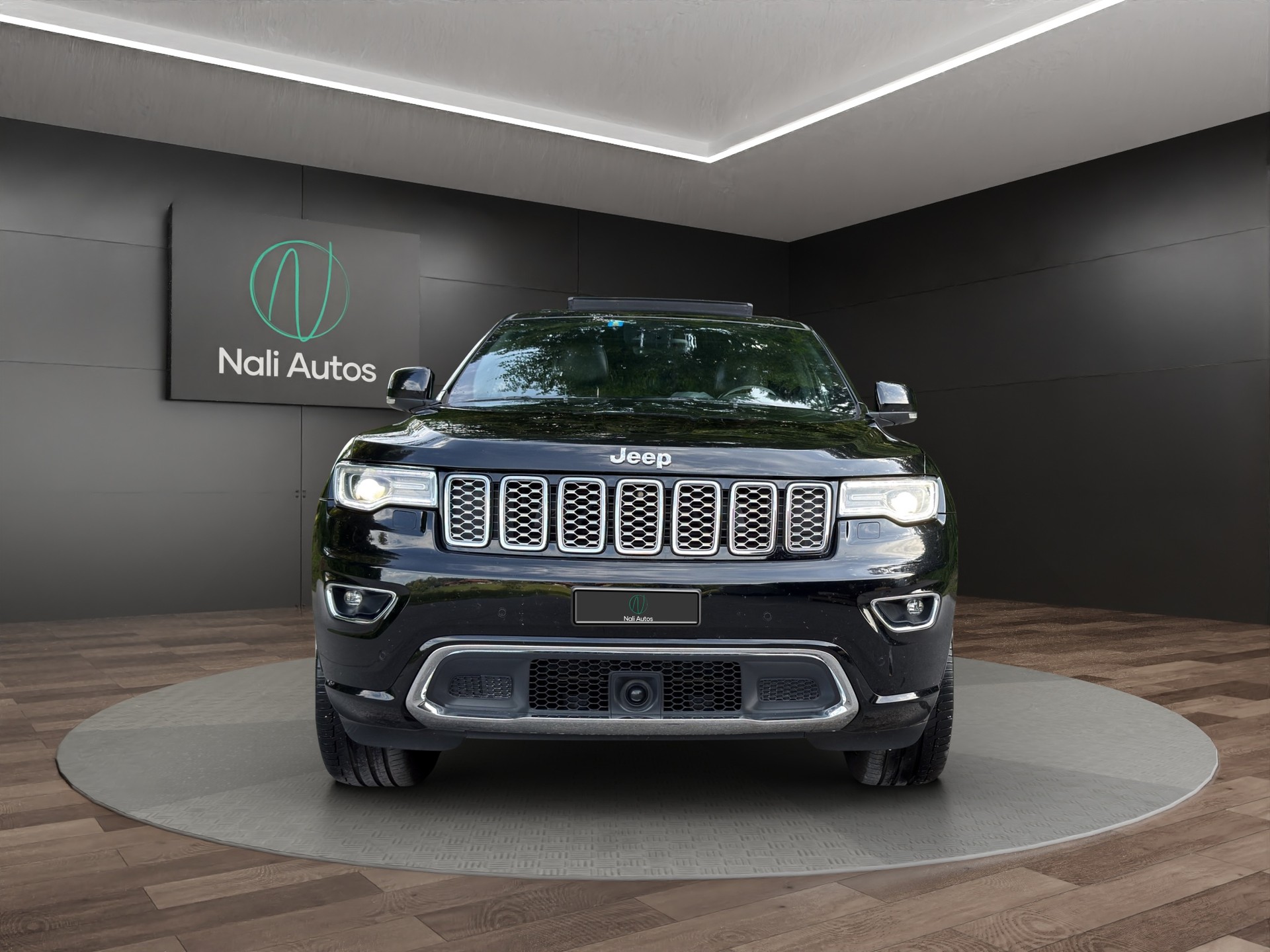 JEEP Grand Cherokee 3.0 CRD Overland Automatic-showroom-element-1