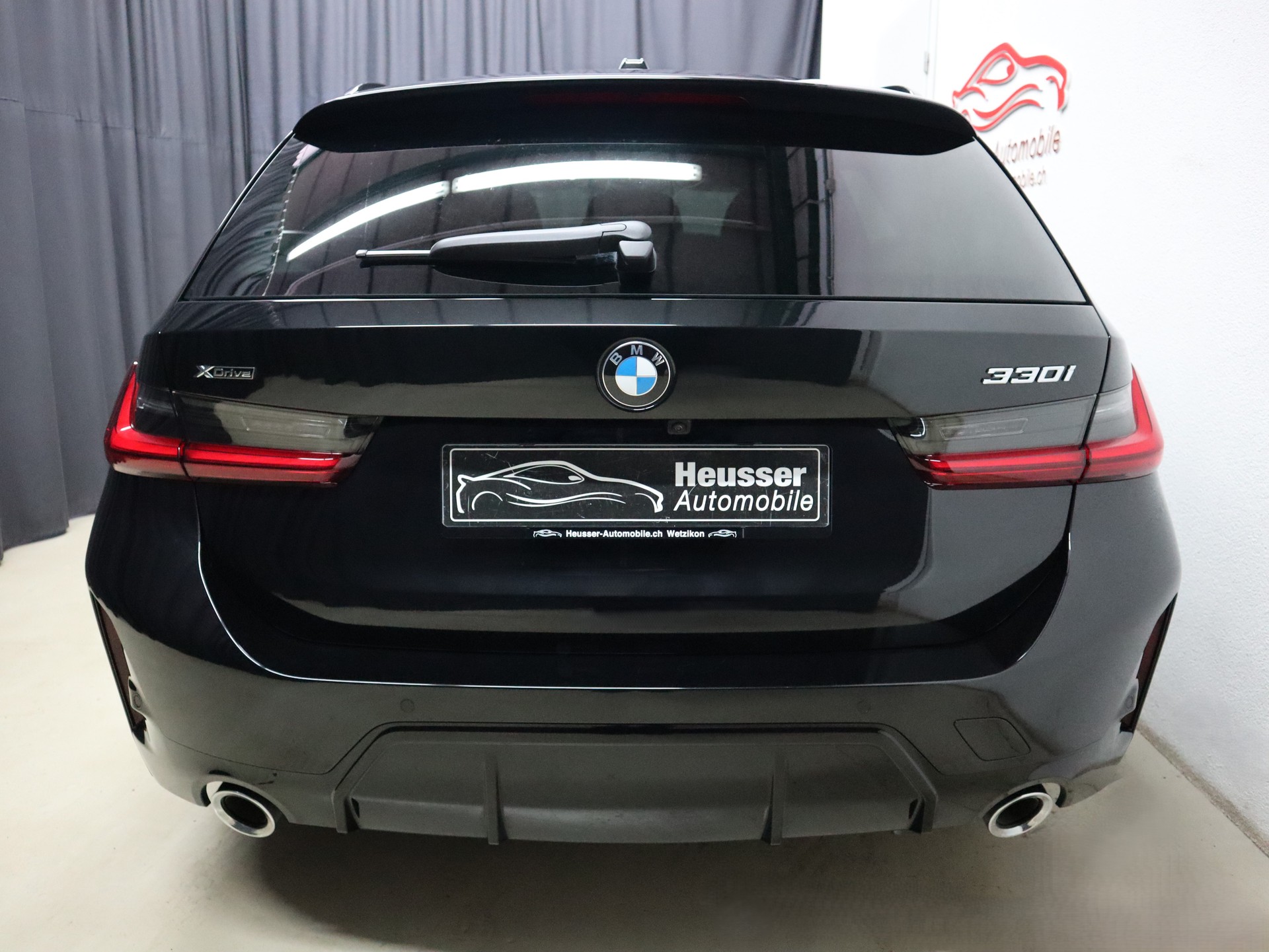 BMW 330i Touring xDrive Steptronic M Sport - Live Cockpit - Navi - Kamera - 245 PS-image-5