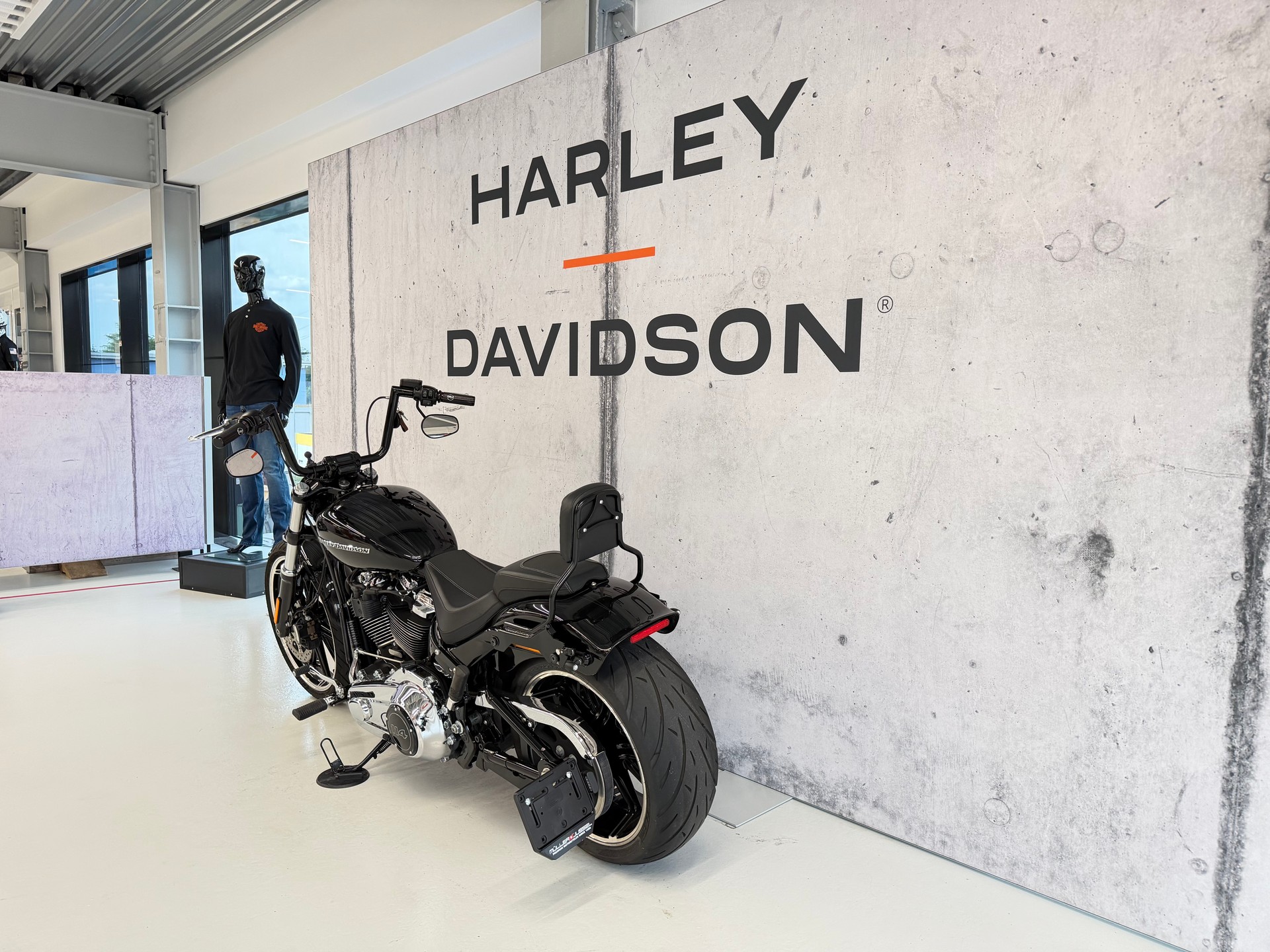 HARLEY-DAVIDSON FXBRS Breakout 114-image-5
