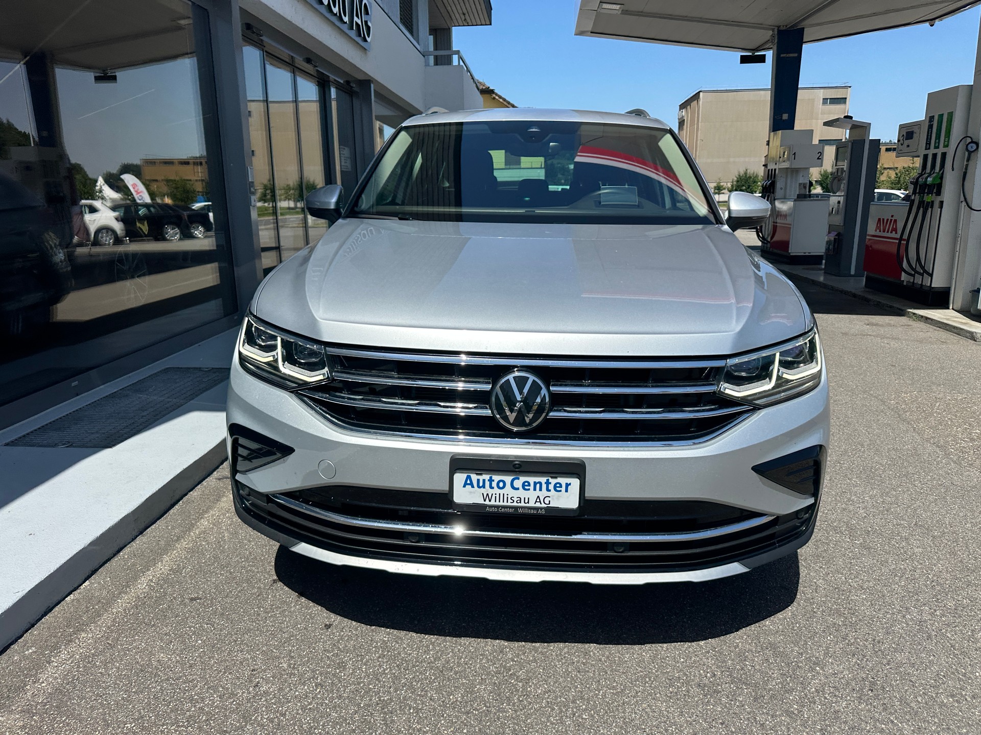 VW Tiguan 2.0 TDI SCR Elegance 4Motion DSG-showroom-element-3