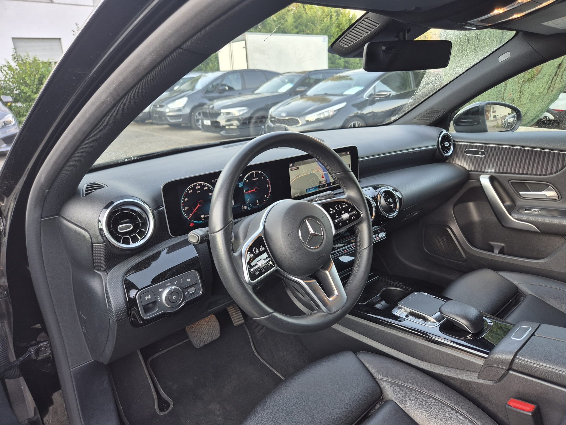 MERCEDES-BENZ A 180 d Style 7G-DCT-image-7