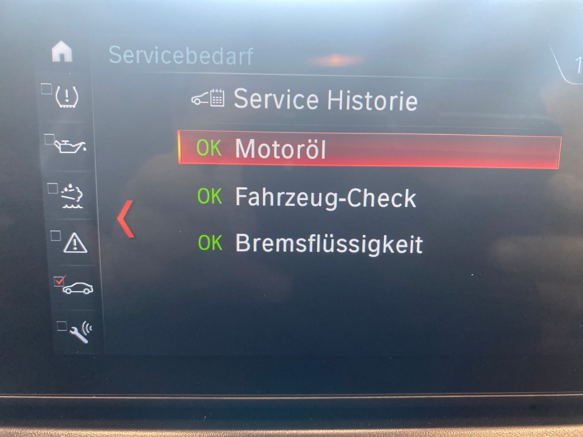 BMW 220d xDrive Gran Tourer Steptronic Sport Line-image-18