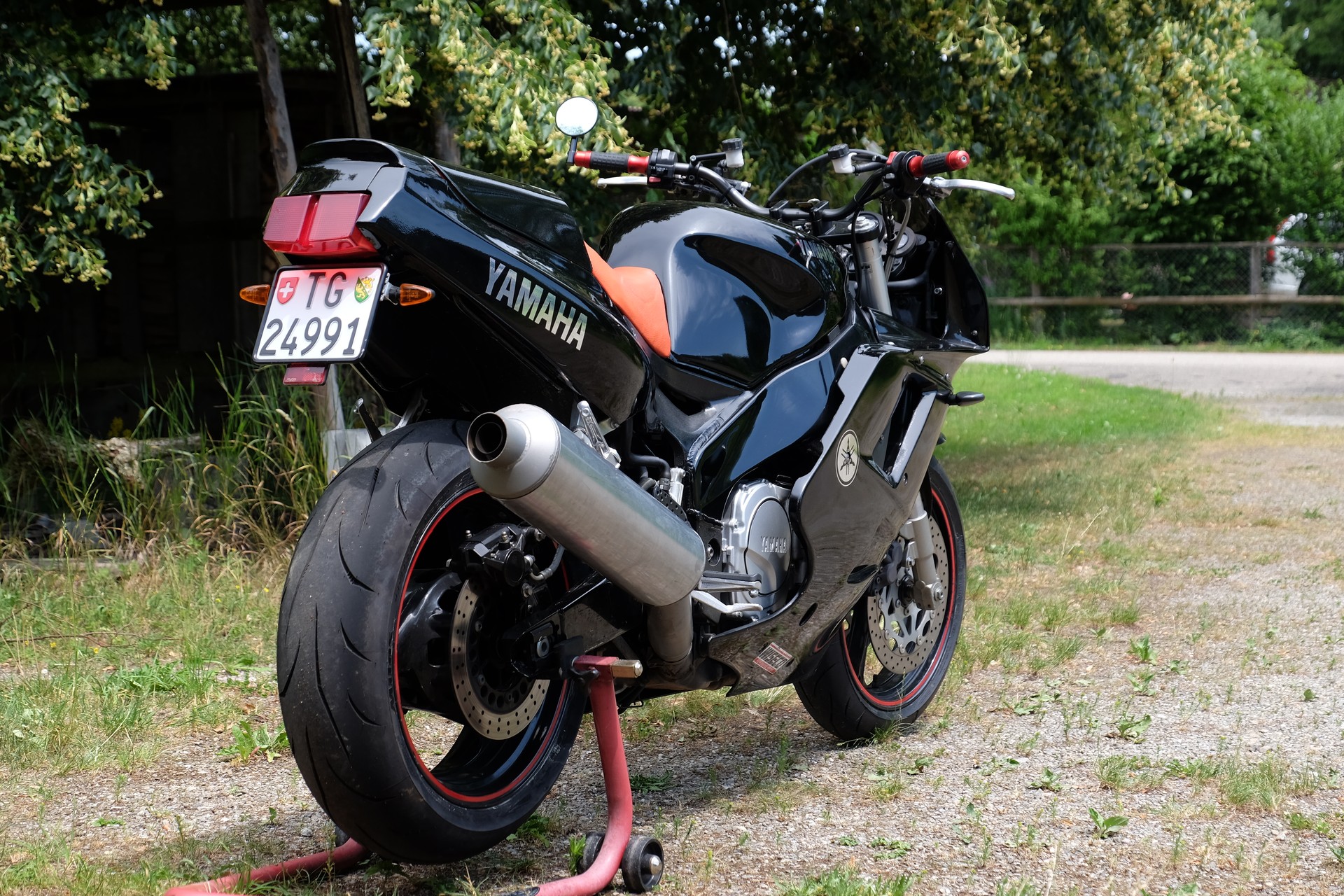 YAMAHA FZR 1000 Ex up USD-image-4