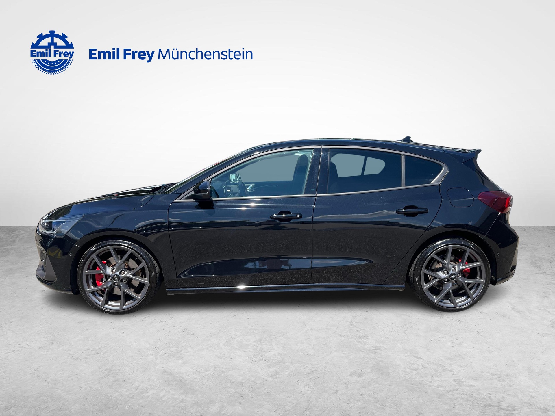 FORD Focus 2.3 EcoB ST X-showroom-element-1