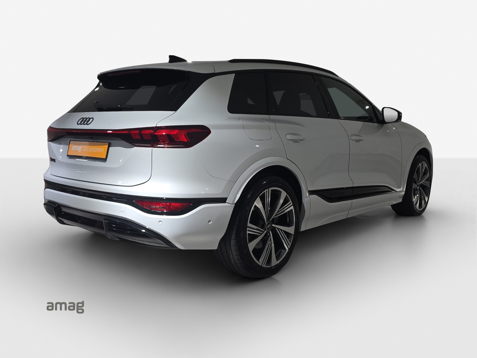 AUDI SQ6 e-tron quattro-image-5