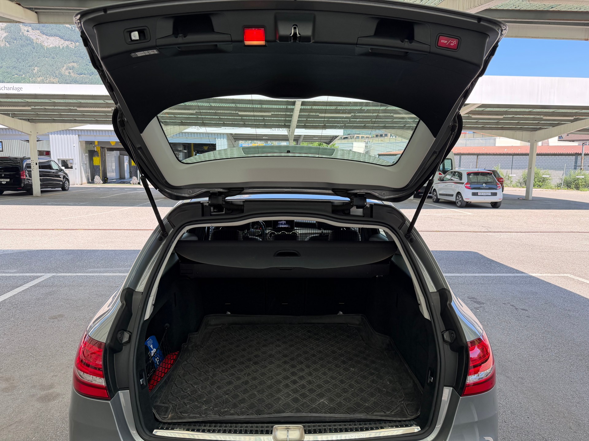 MERCEDES-BENZ C 200 Exclusive 4Matic 7G-Tronic-image-16