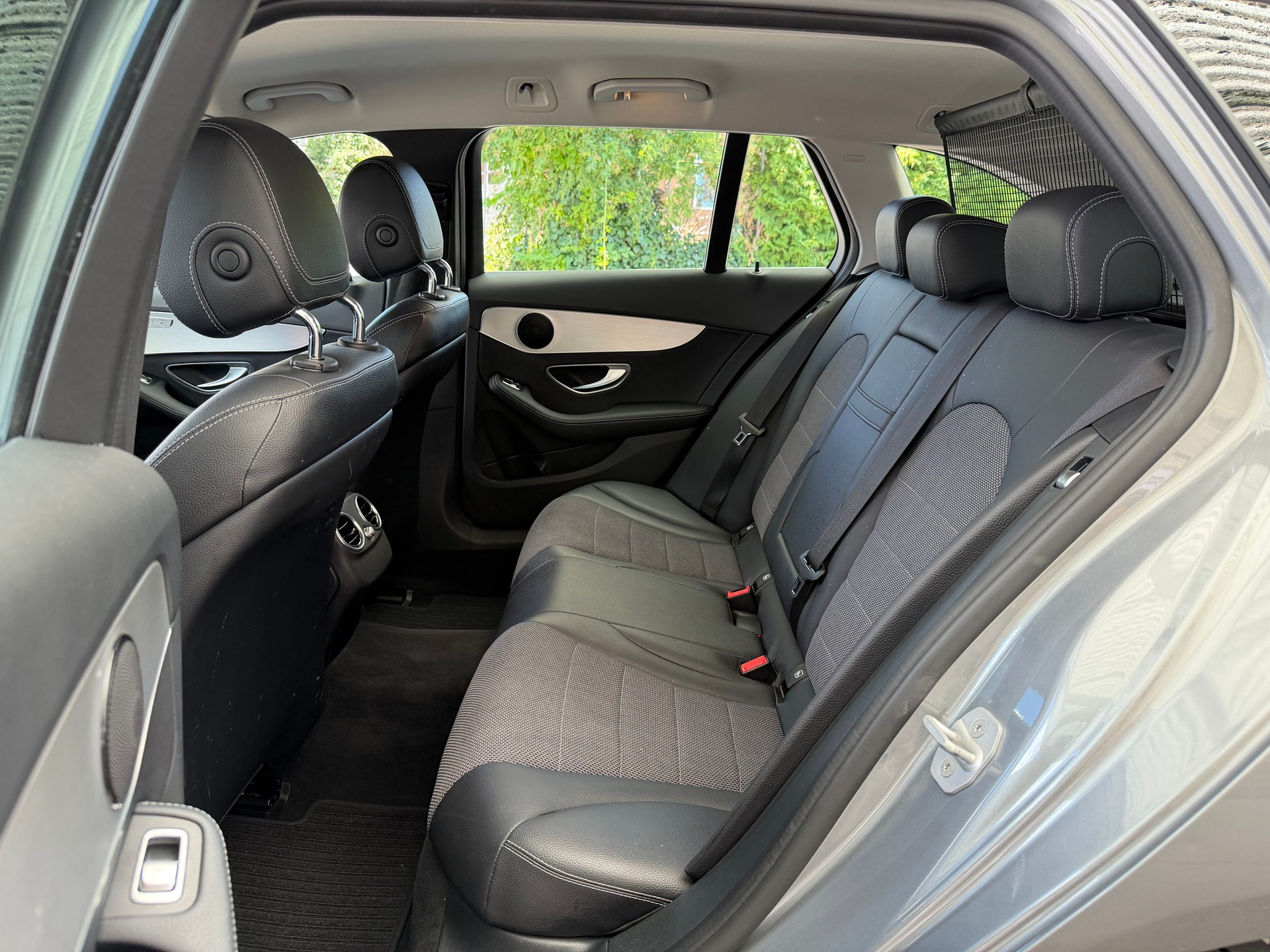 MERCEDES-BENZ C 200 Exclusive 4Matic 7G-Tronic-image-15
