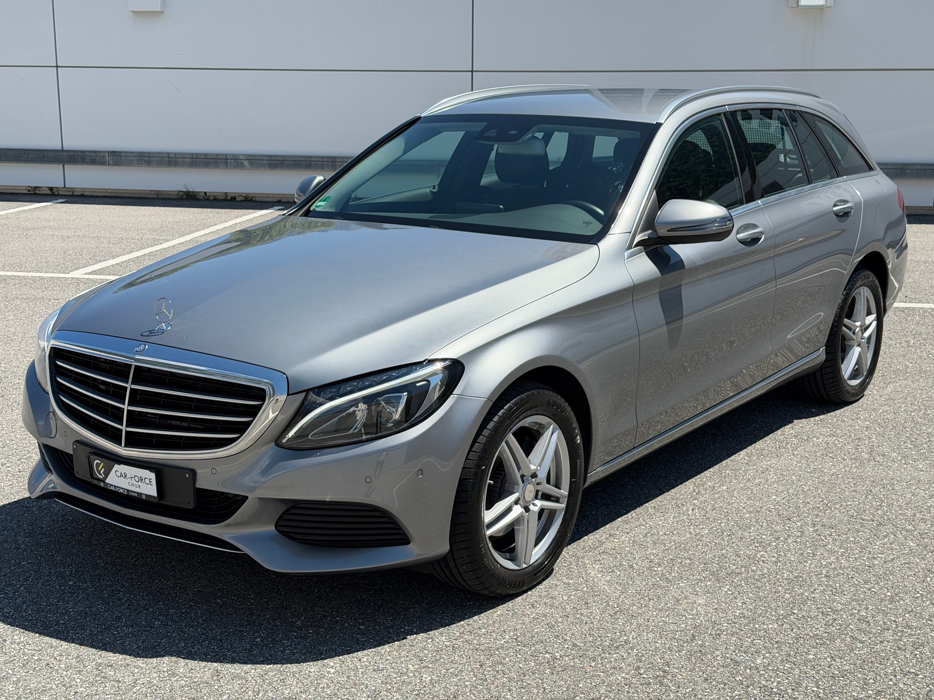 MERCEDES-BENZ C 200 Exclusive 4Matic 7G-Tronic-showroom-element-1