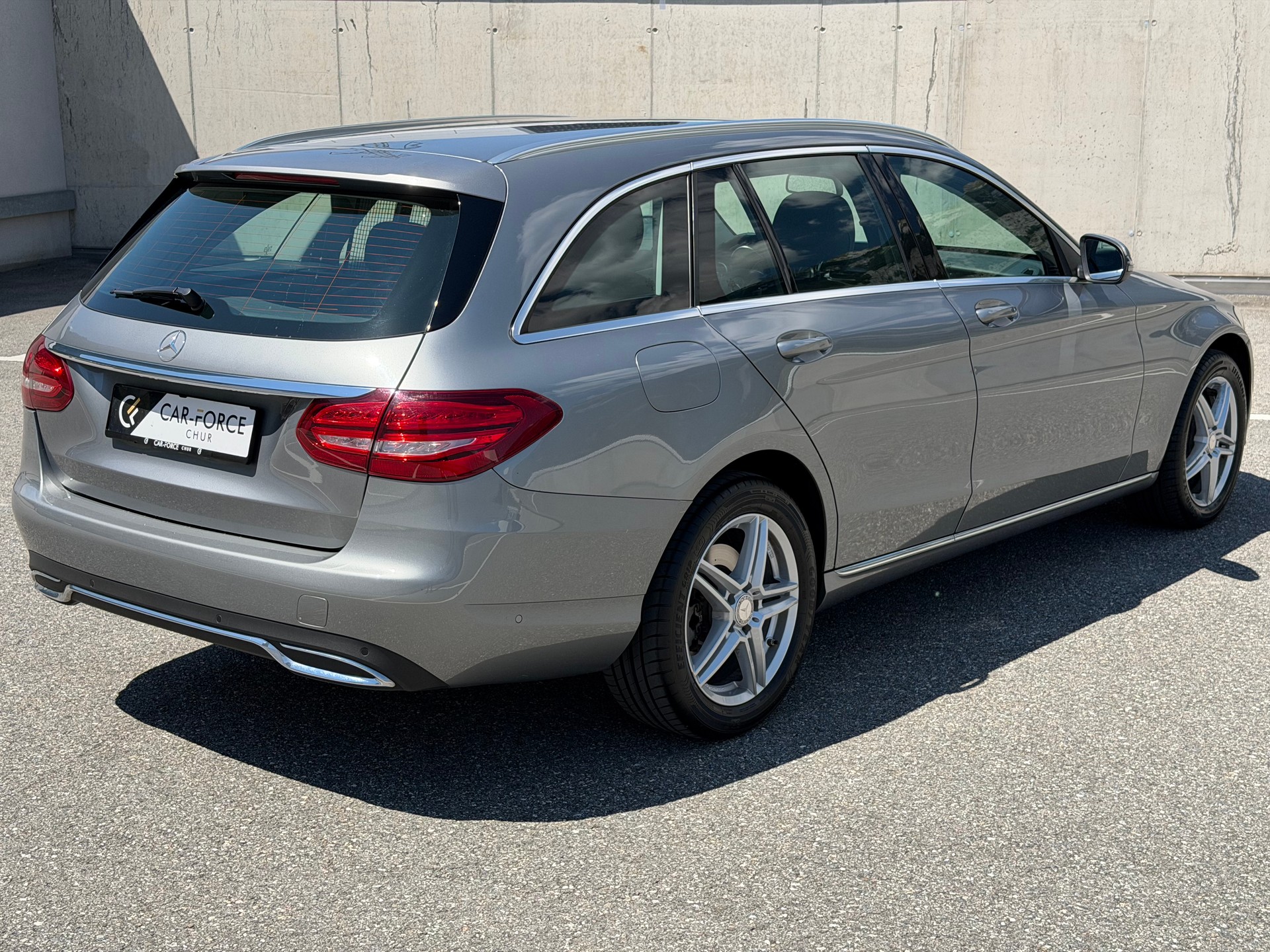 MERCEDES-BENZ C 200 Exclusive 4Matic 7G-Tronic-image-5
