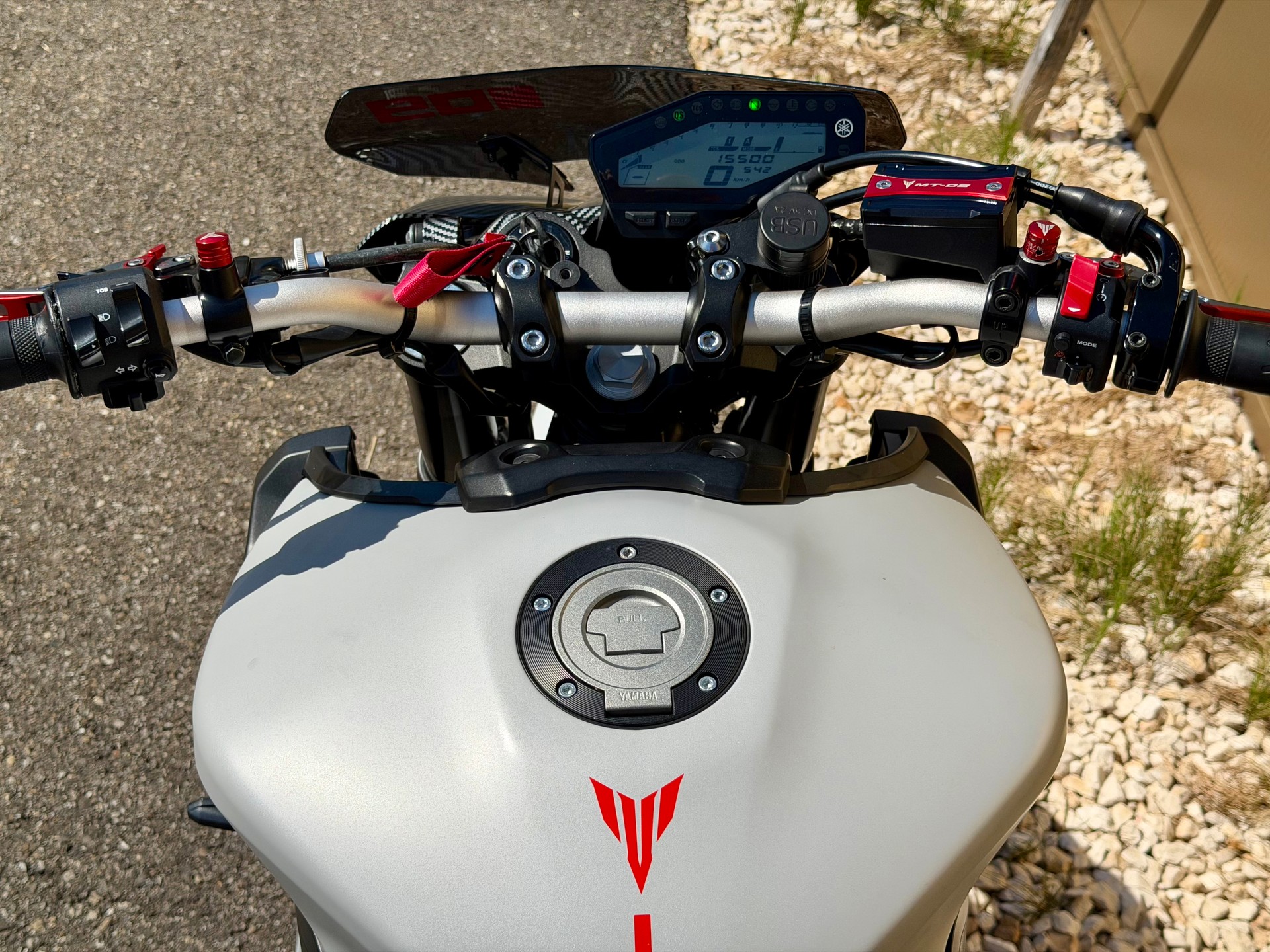YAMAHA MT-09 ABS-image-15