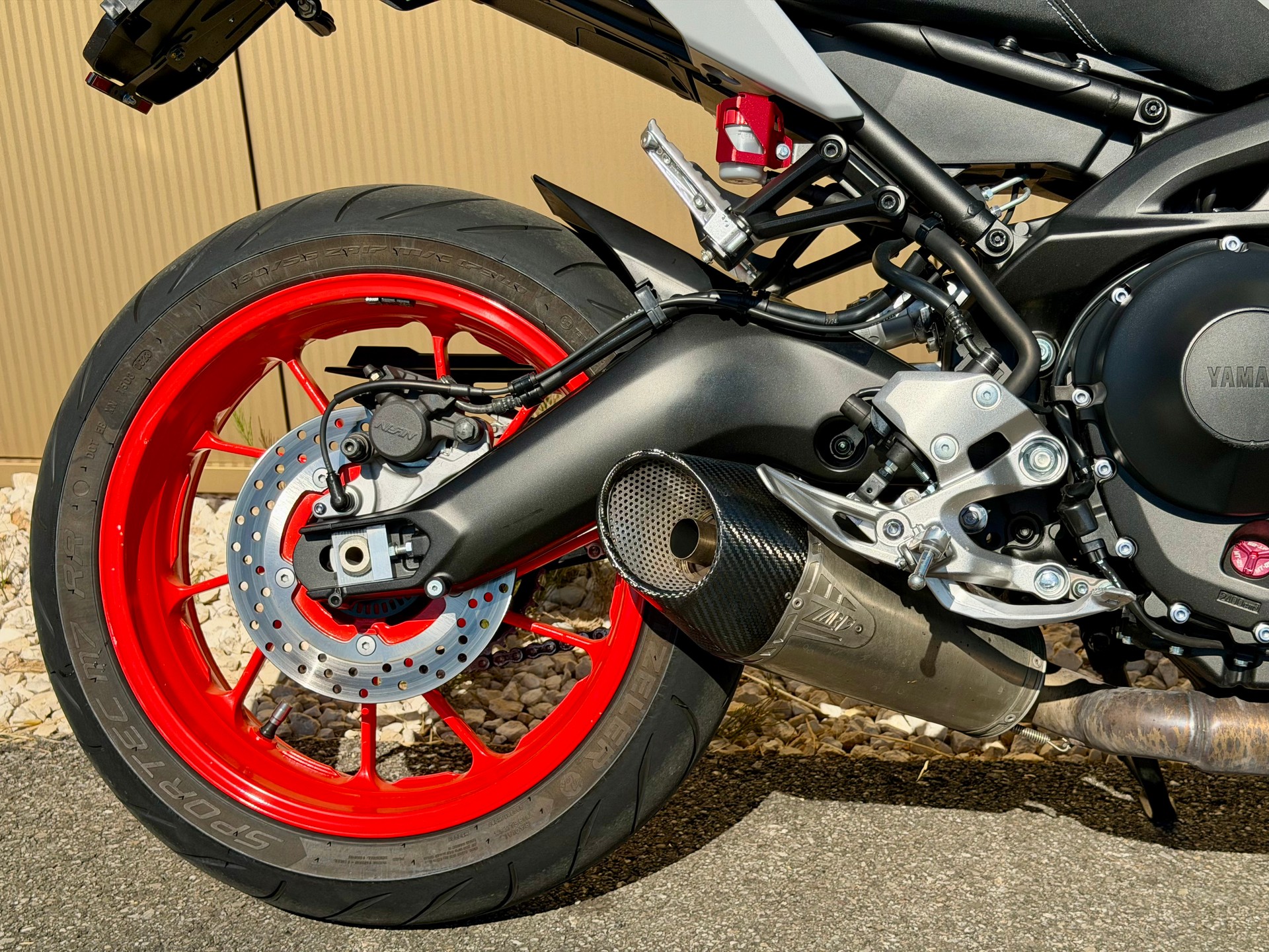 YAMAHA MT-09 ABS-image-6