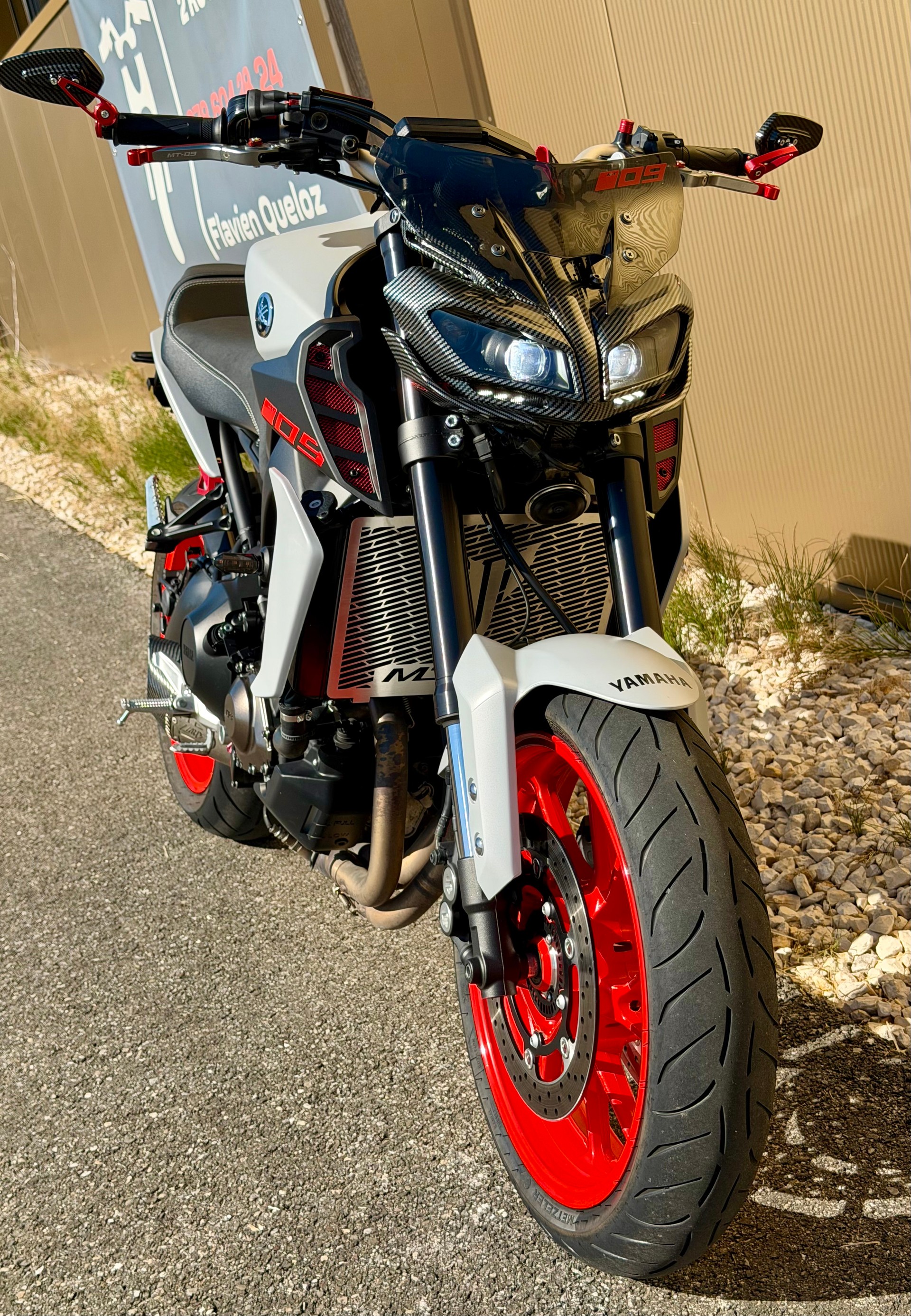 YAMAHA MT-09 ABS-image-1
