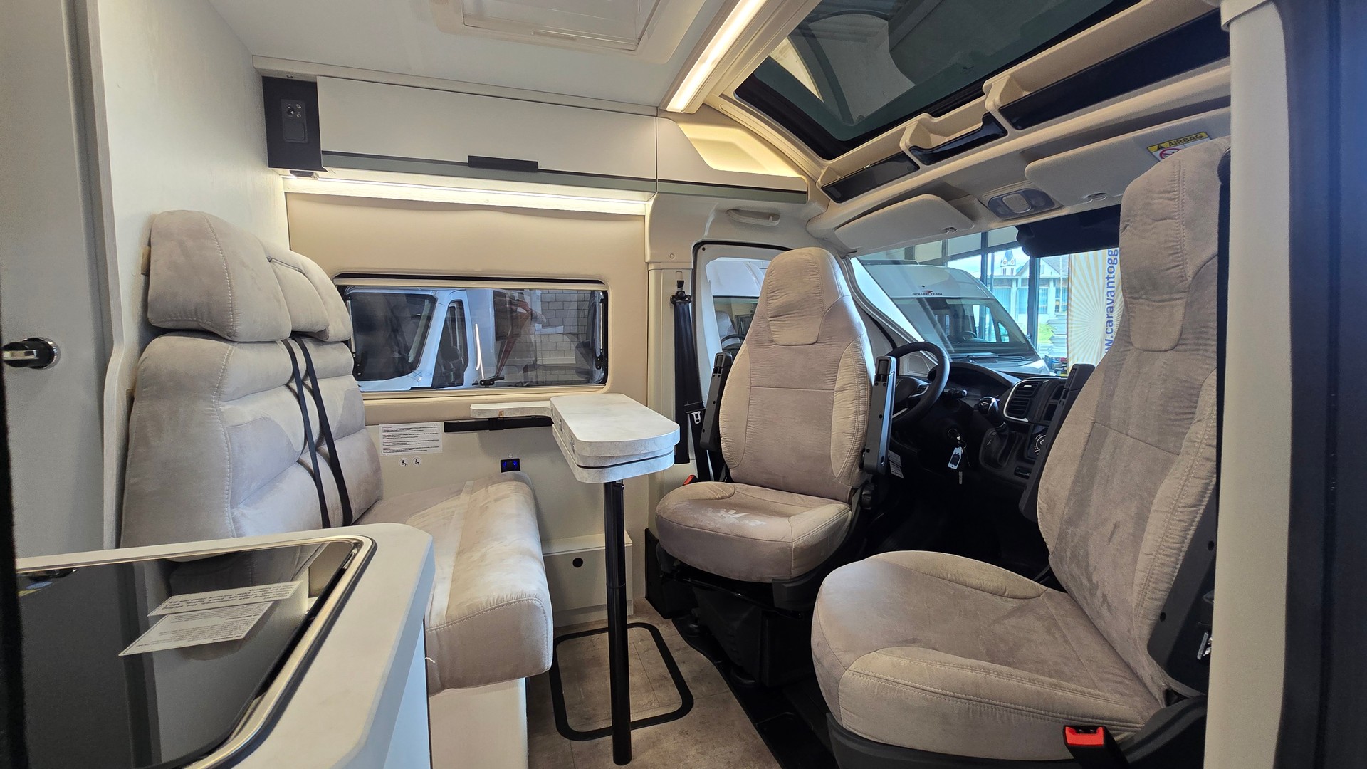 KARMANN Davis Lifestyle DA 620 LS / Fiat Ducato 2.2MJT 140PS/ 8-gang Automat-image-9