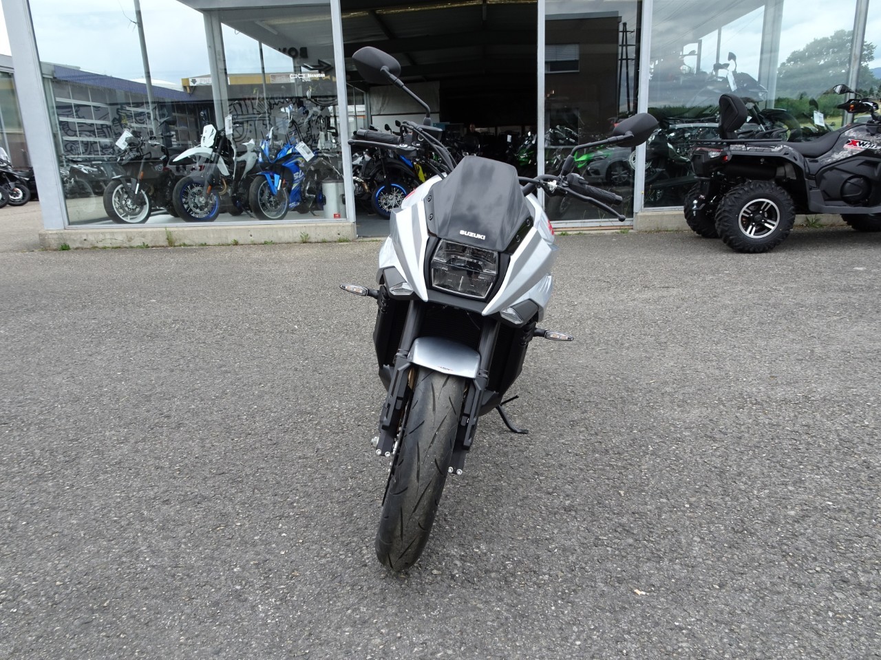 SUZUKI GSX-S 1000 Katana-image-2