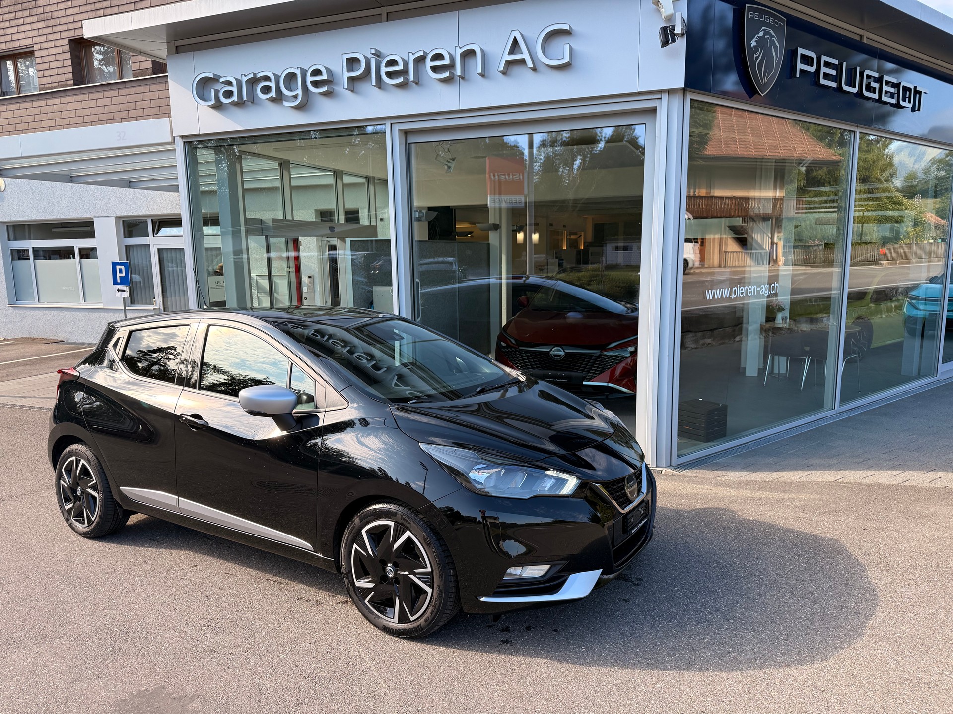 NISSAN Micra IG-T n-design Xtronic