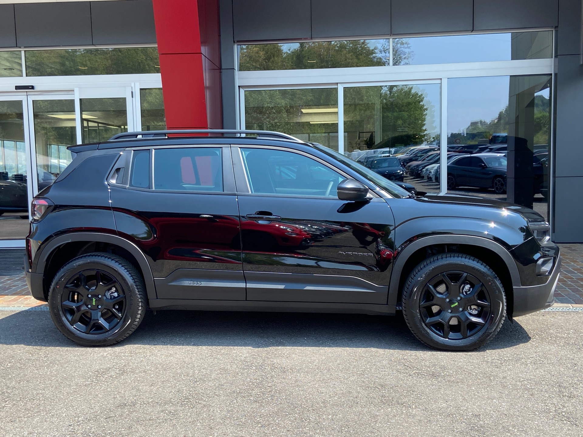 JEEP Avenger 1.2 Turbo MHEV Upland Plus 4xe-image-15