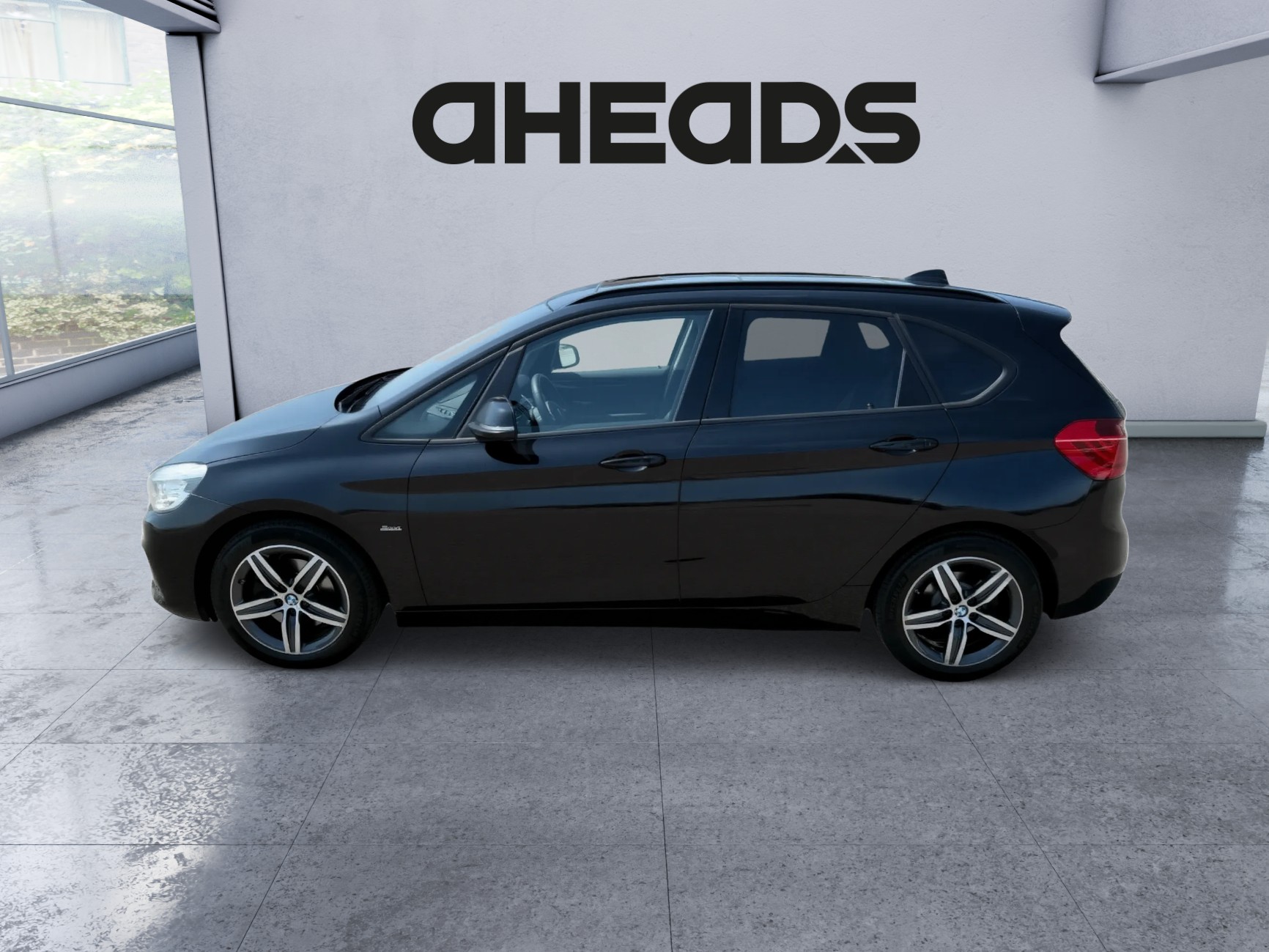 BMW 220d xDrive Active Tourer Sport Line Steptronic-showroom-element-1