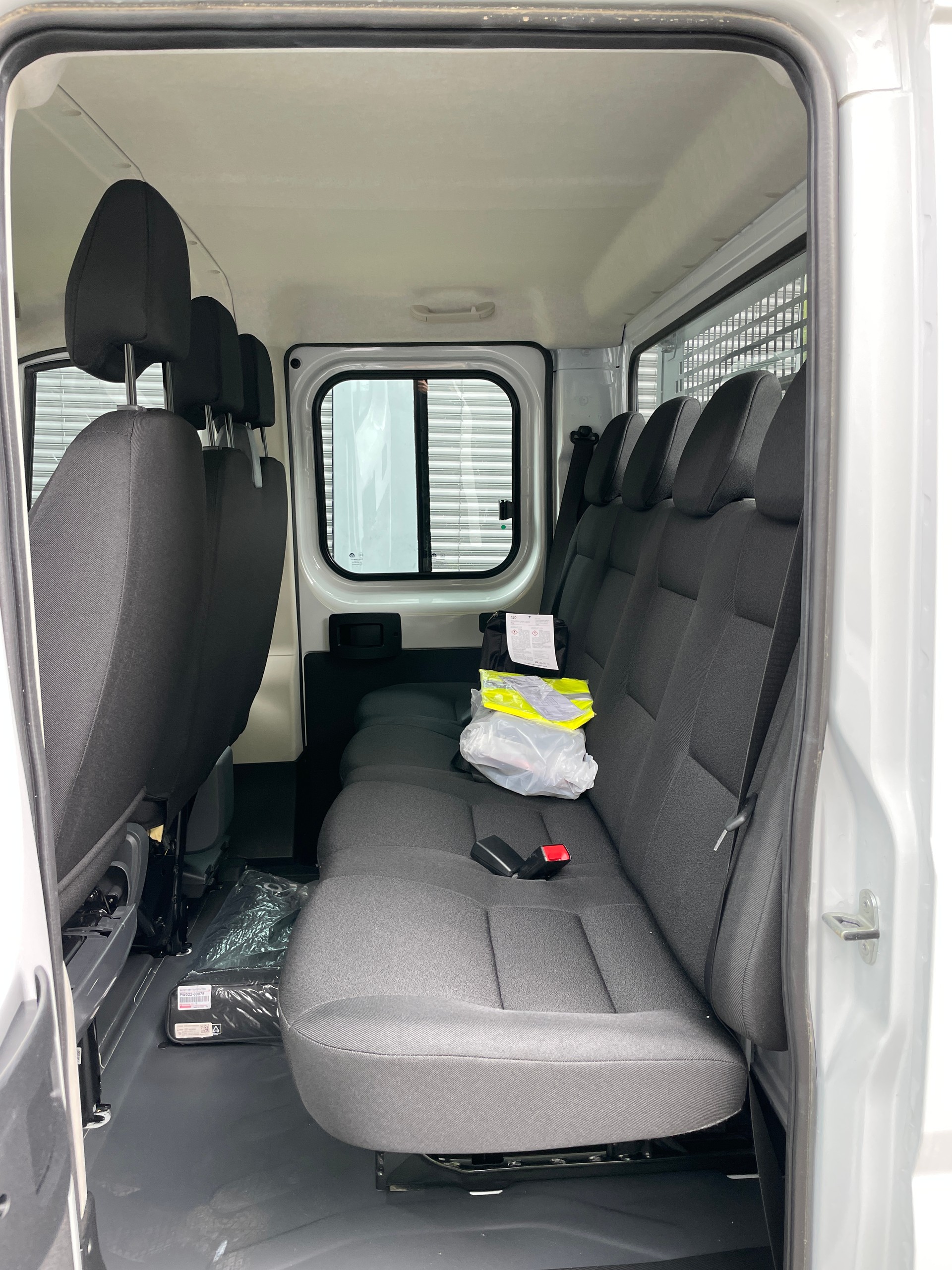 TOYOTA Proace MAX 2.2D DK Chassis HD Active 3,5t L3H1 Aut.-image-12