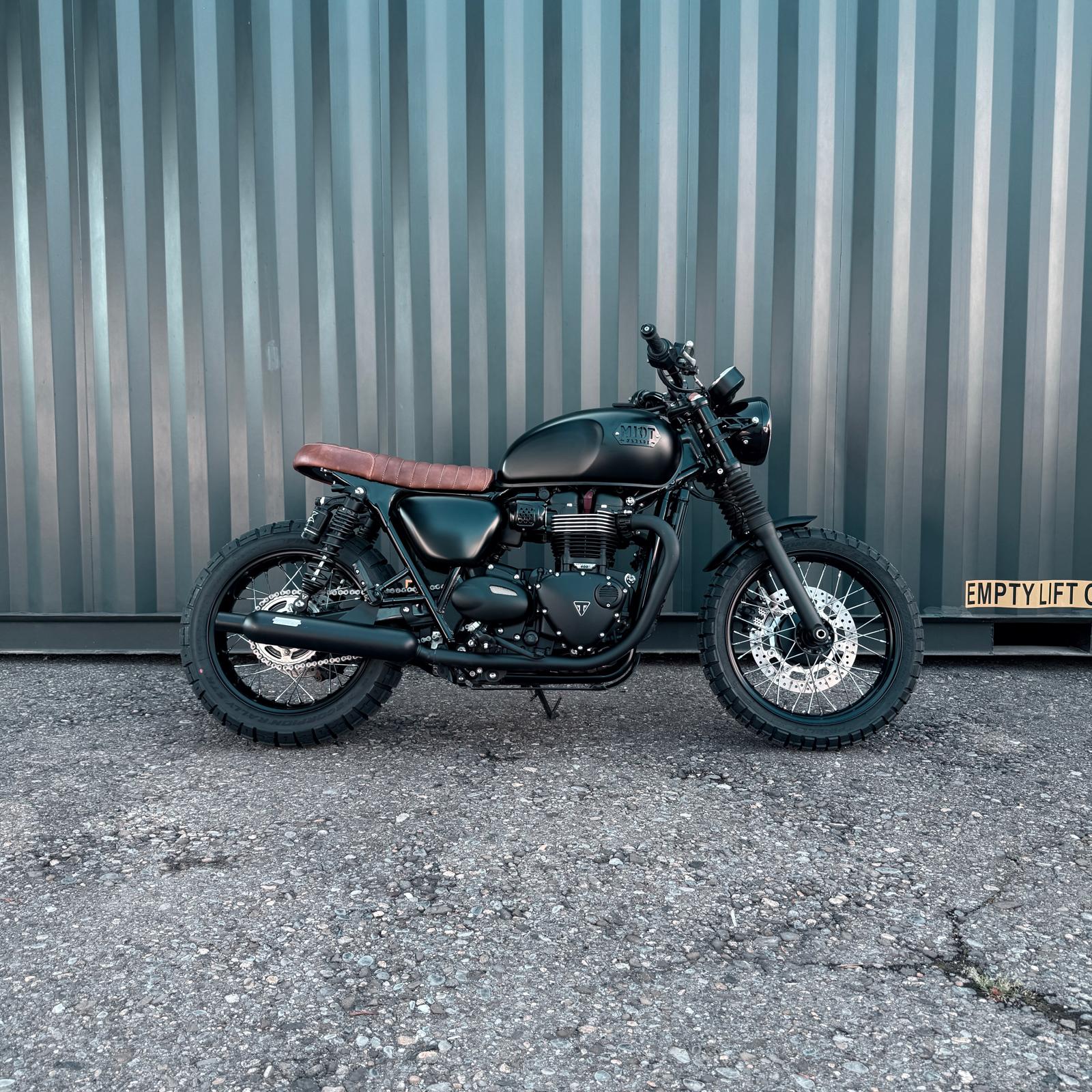 TRIUMPH Bonneville 900 T 100 ABS-image-0