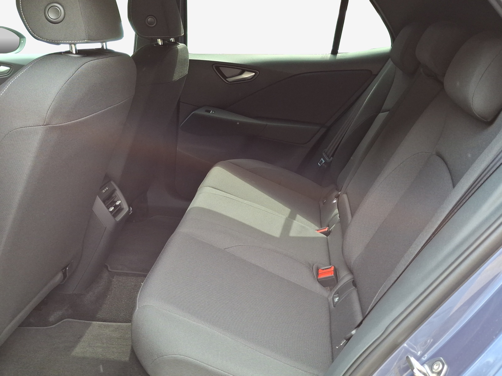 VW ID.3 Neo 58 kWh 190 PS Life-image-11