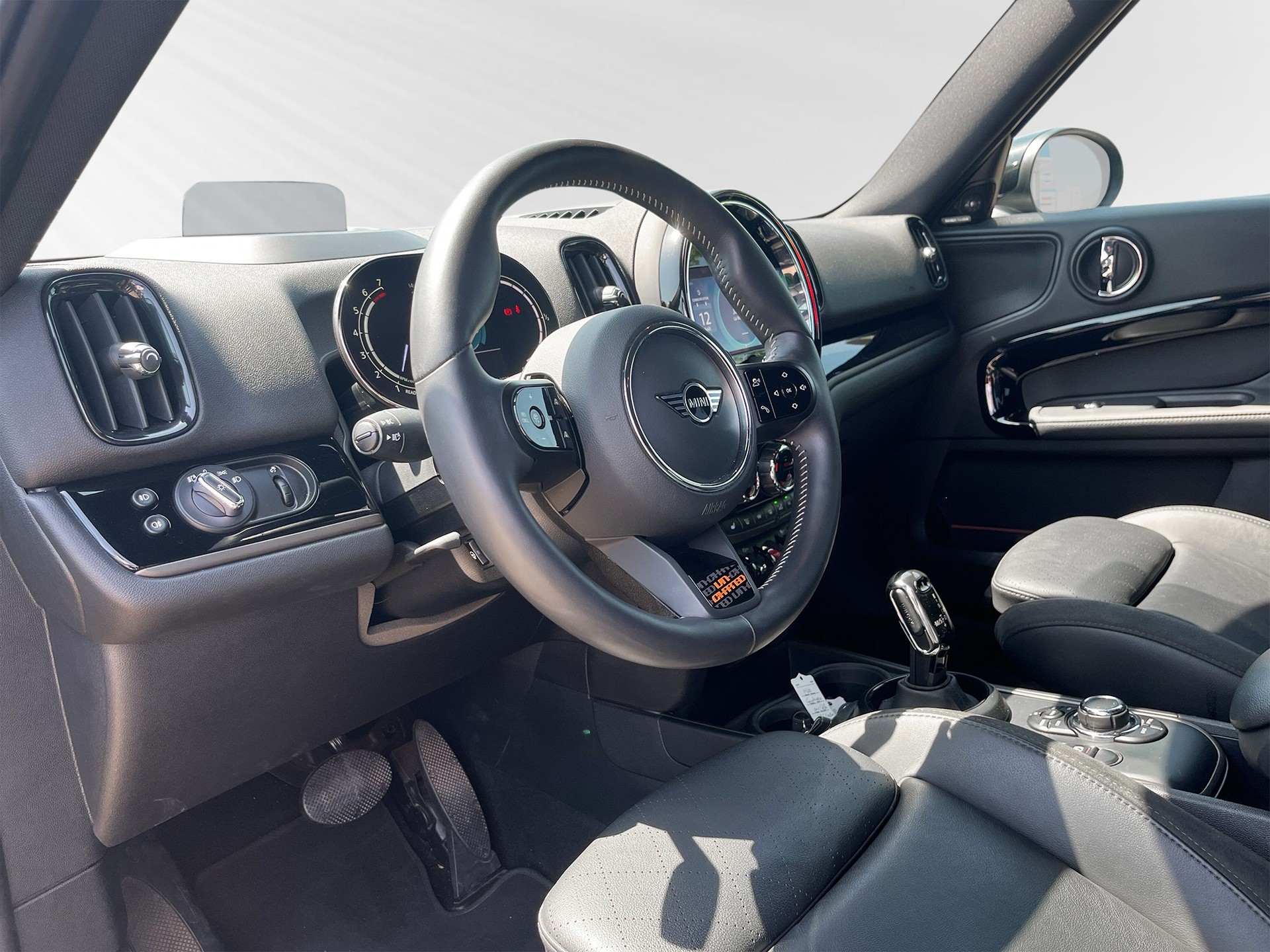 MINI Countryman Cooper S ALL4 Steptronic-showroom-element-3