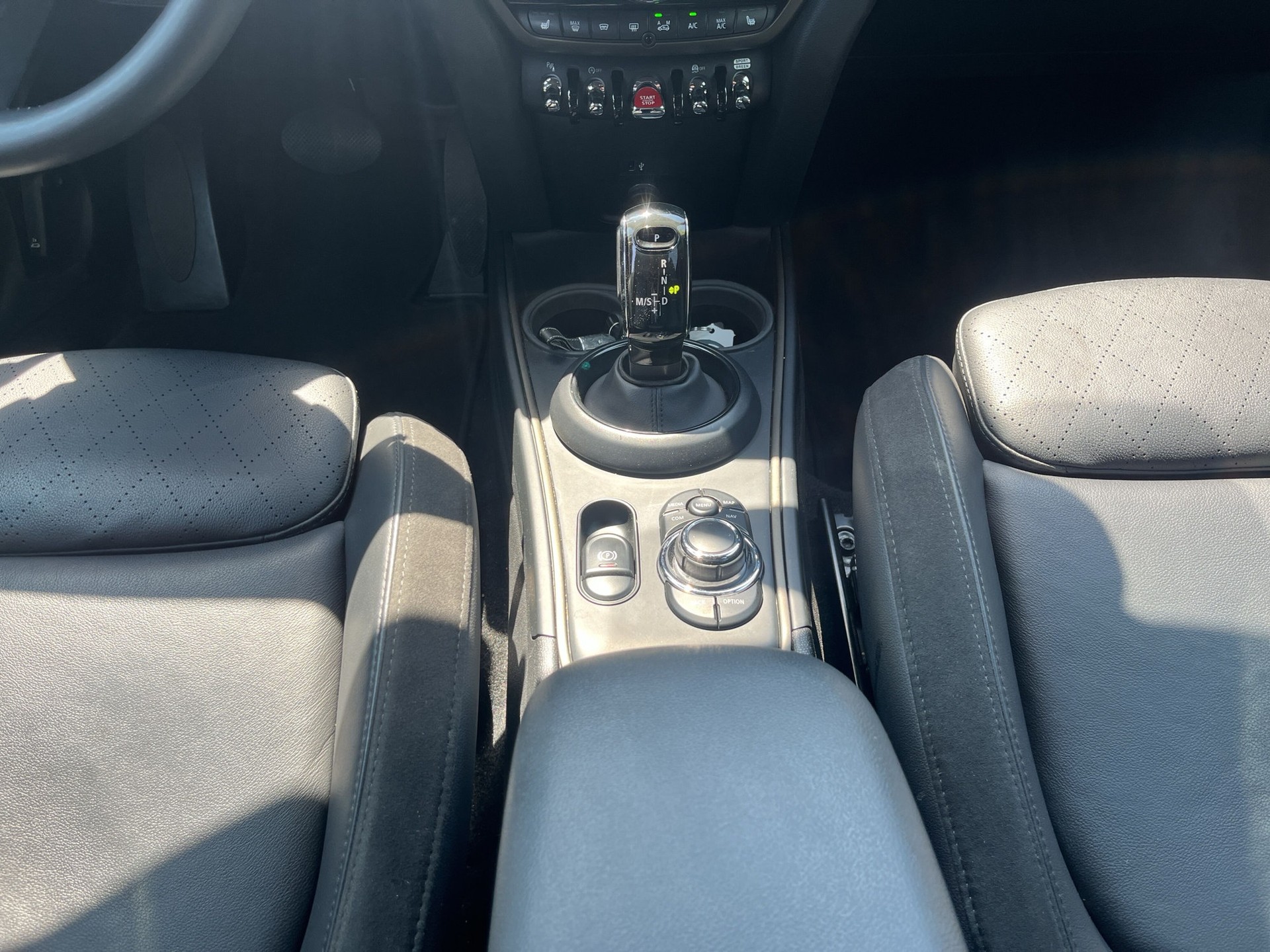 MINI Countryman Cooper S ALL4 Steptronic-image-12