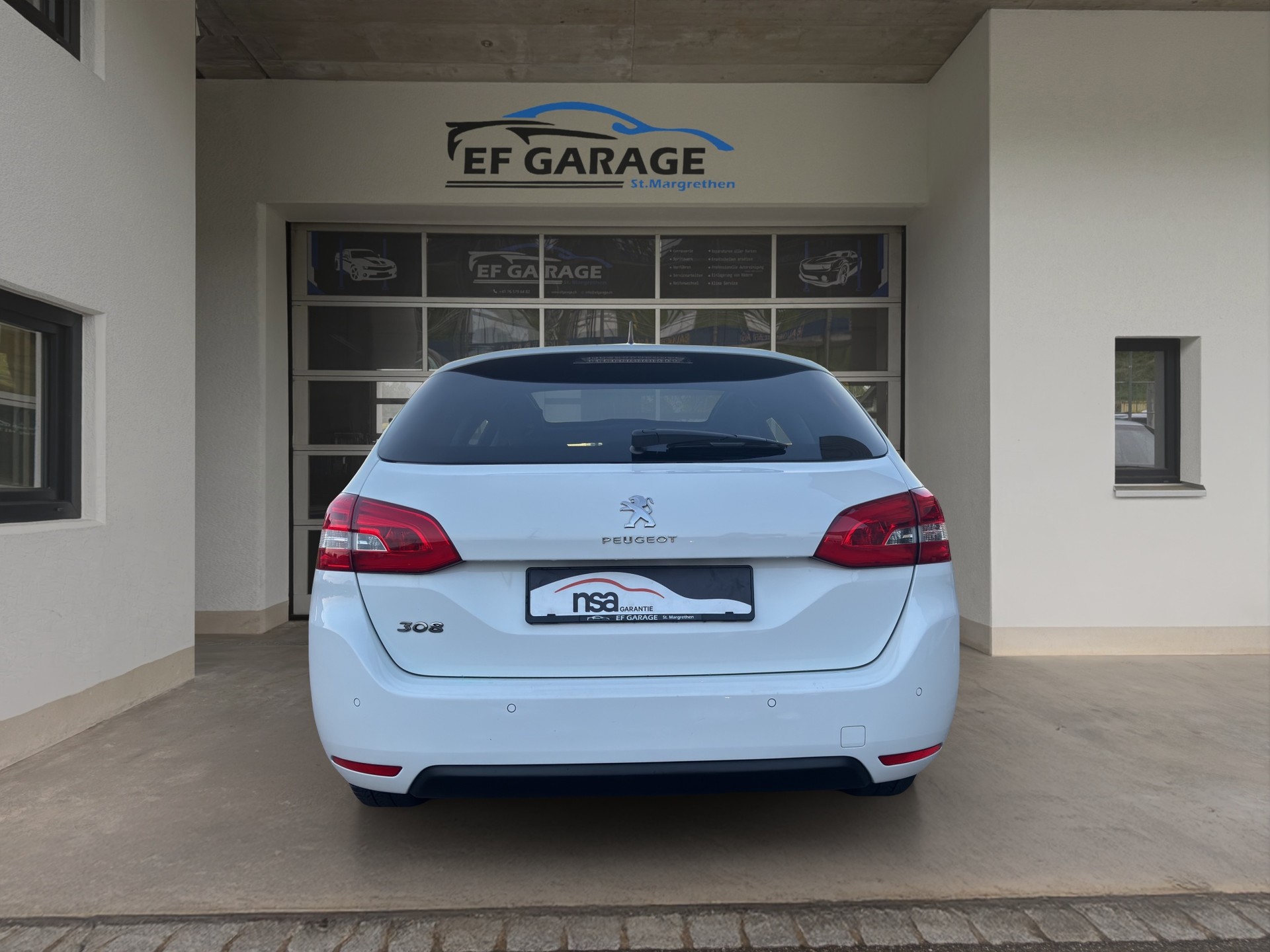 PEUGEOT 308 SW 1.6 BlueHDI Active Automatic-image-5