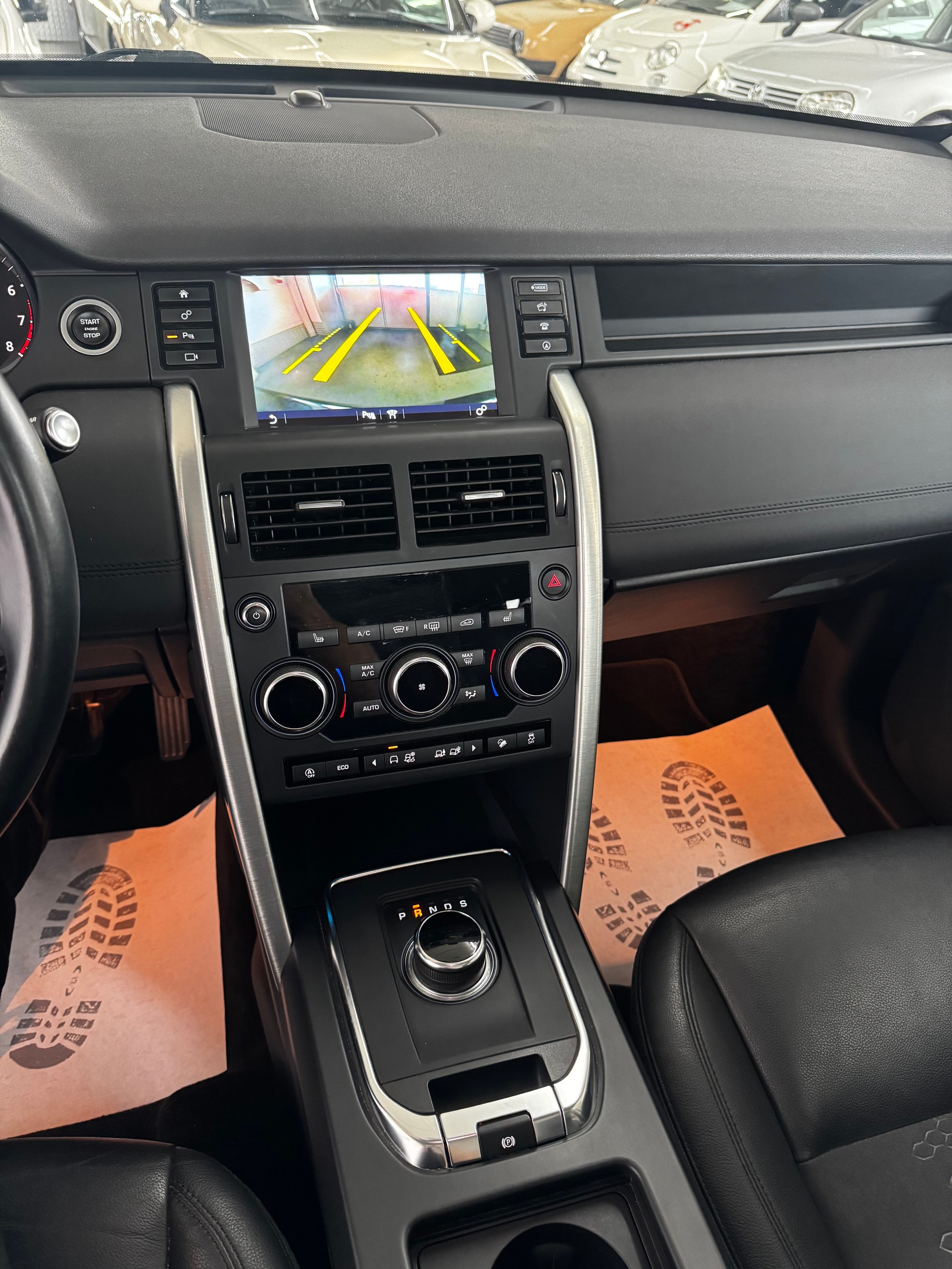 LAND ROVER Discovery Sport 2.0 Si4 Pure AT9-image-17