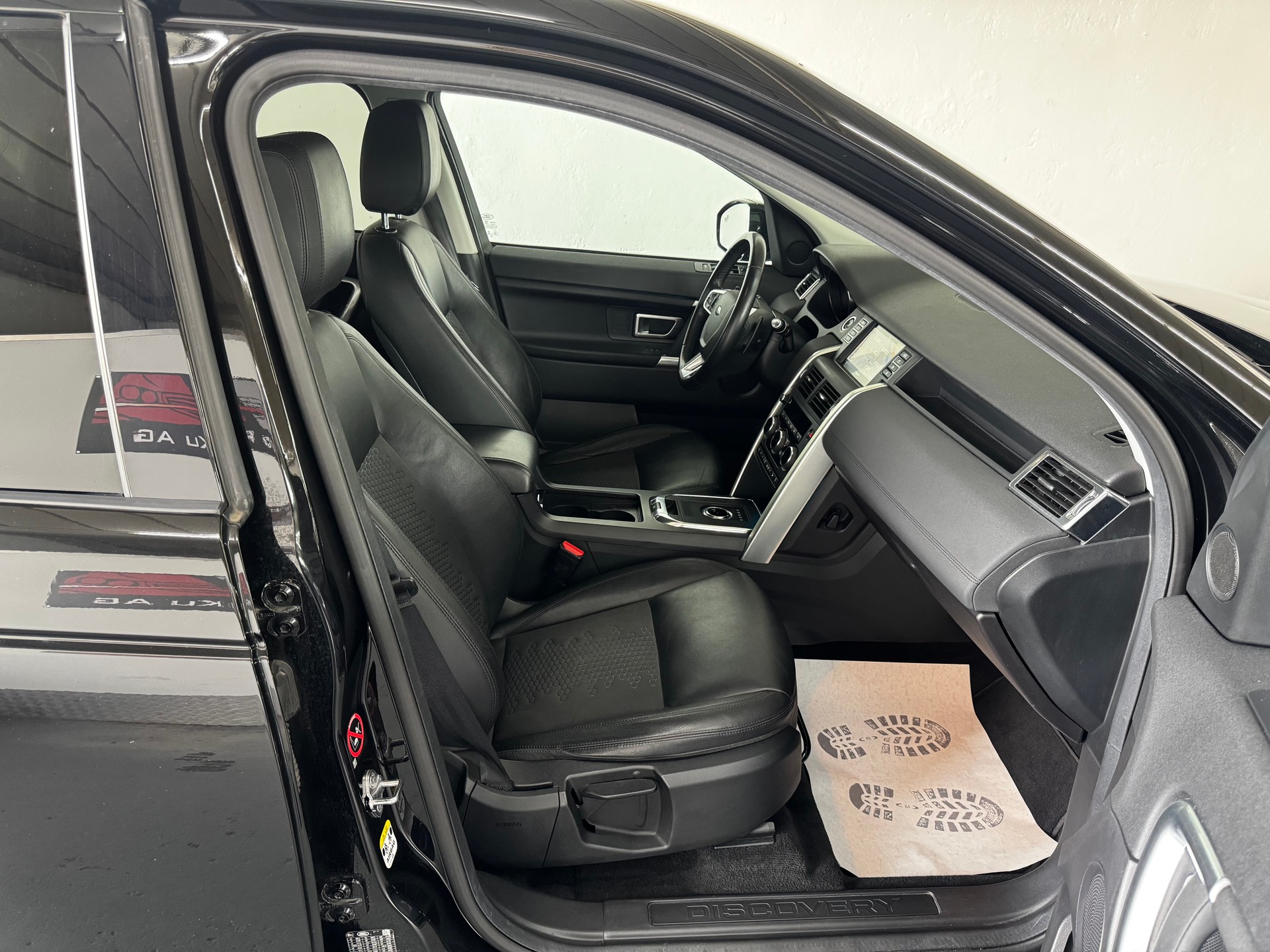 LAND ROVER Discovery Sport 2.0 Si4 Pure AT9-image-19