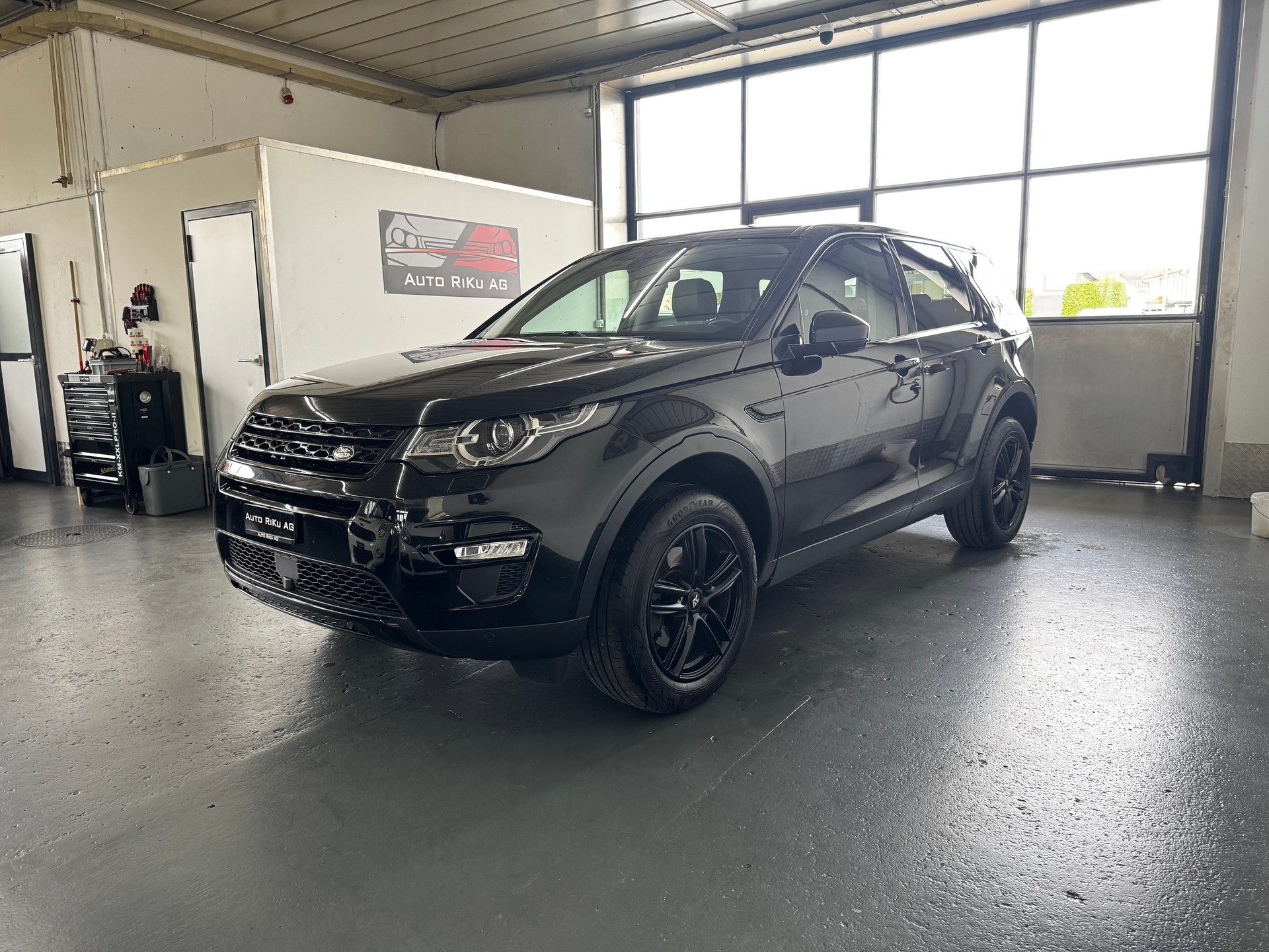 LAND ROVER Discovery Sport 2.0 Si4 Pure AT9-image-5