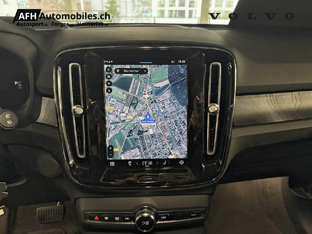 VOLVO XC40 P8 Twin Ultimate AWD-image-12