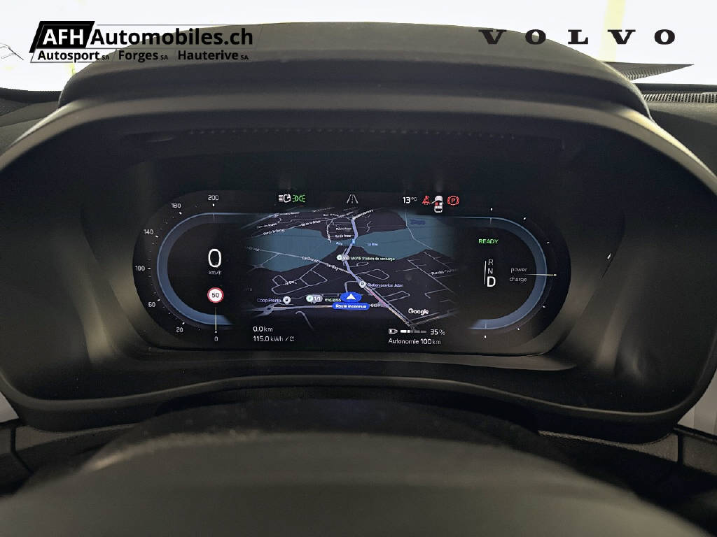 VOLVO XC40 P8 Twin Ultimate AWD-image-11
