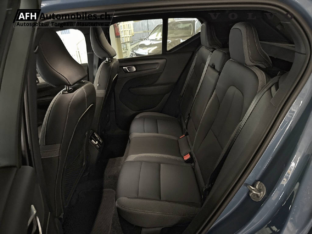 VOLVO XC40 P8 Twin Ultimate AWD-image-14