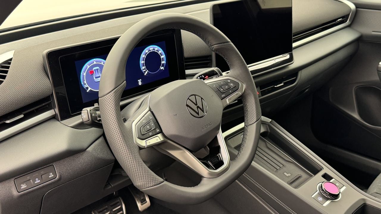 VW T-Roc 1.5 eTSI mHEV R-Line DSG-image-6