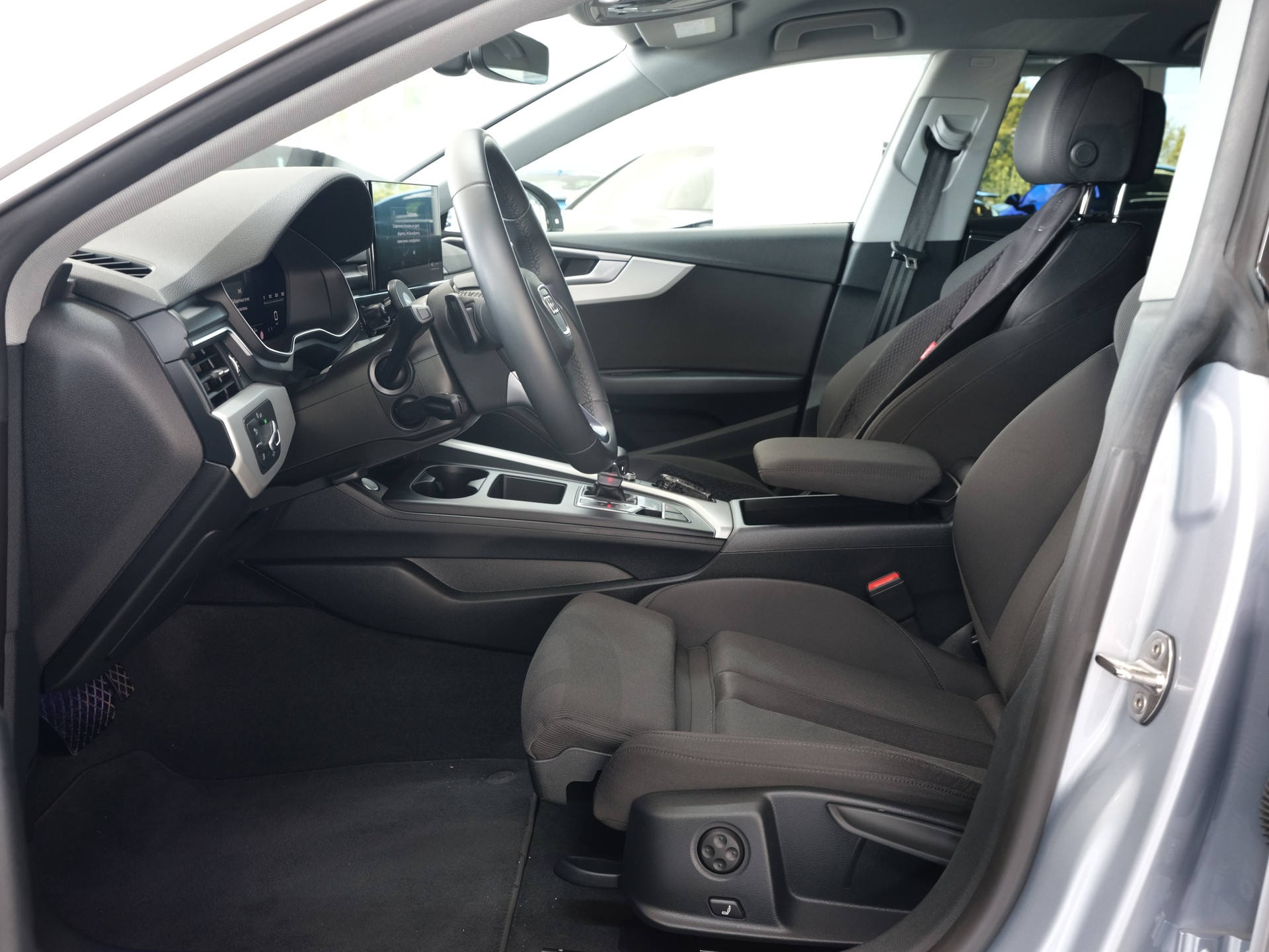 AUDI A5 Sportback 35 TDI S-Line S-tronic *Carplay* *S-Line* *Rückfahrkamera*-image-13