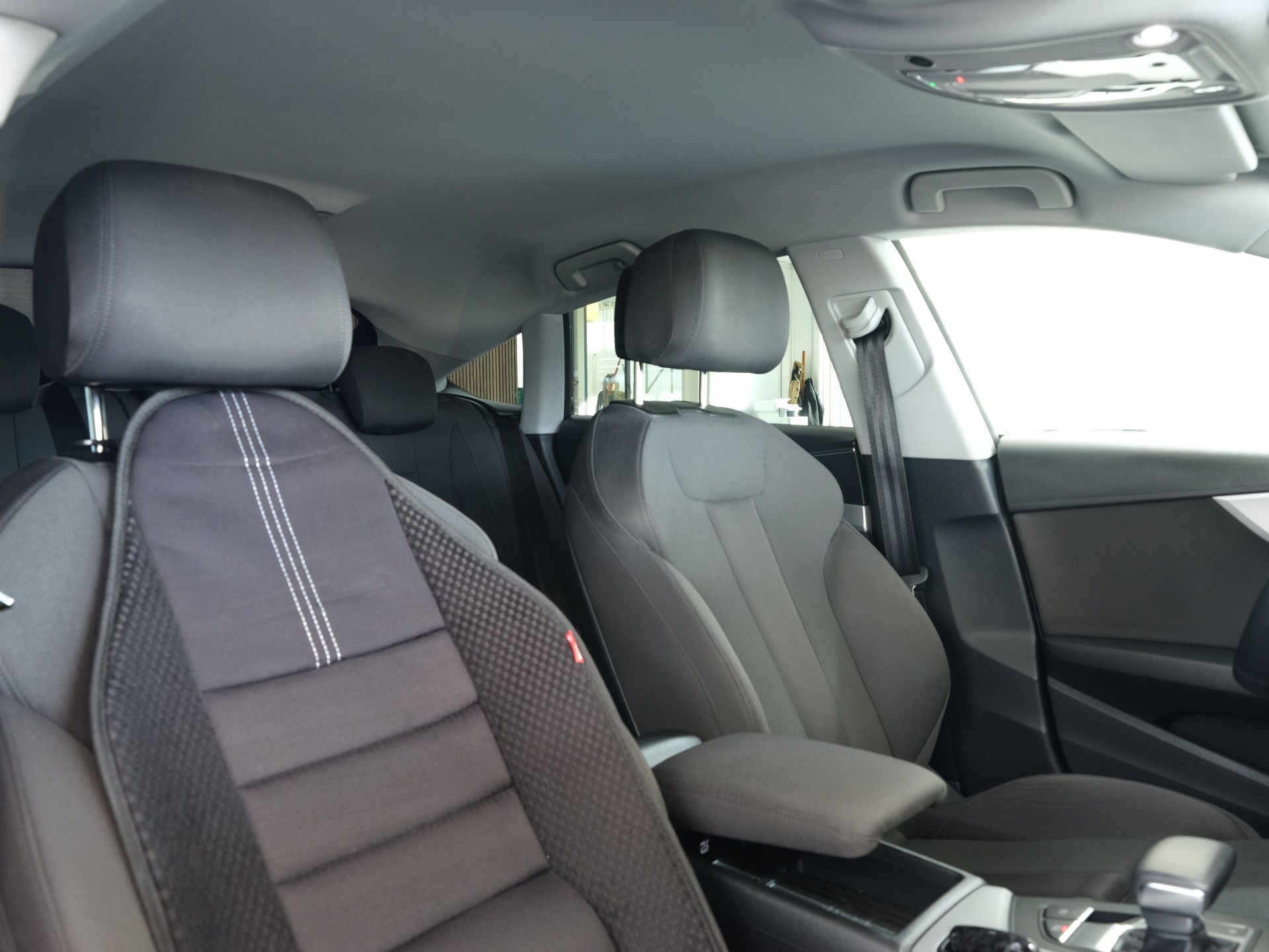 AUDI A5 Sportback 35 TDI S-Line S-tronic *Carplay* *S-Line* *Rückfahrkamera*-image-16