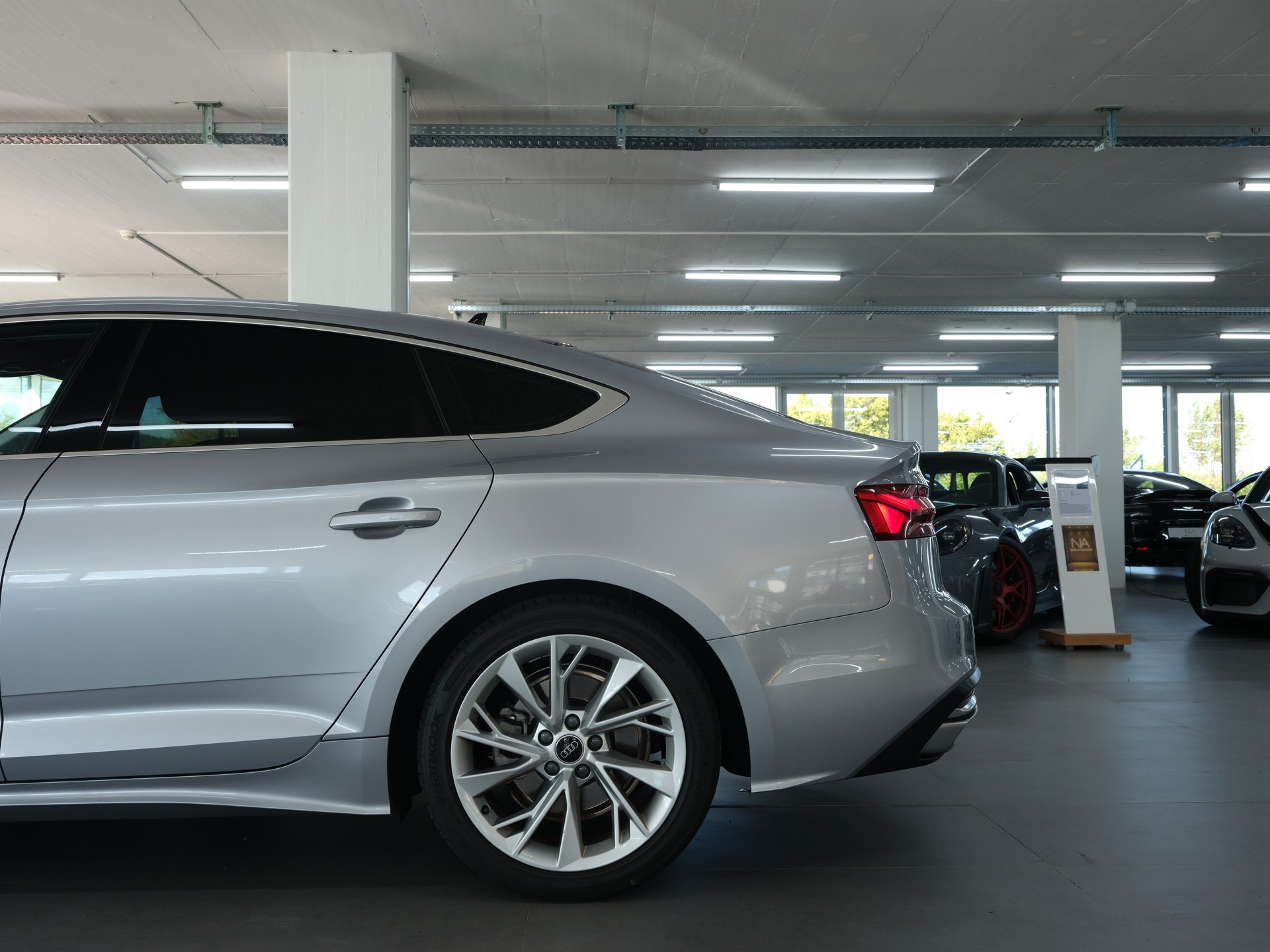 AUDI A5 Sportback 35 TDI S-Line S-tronic *Carplay* *S-Line* *Rückfahrkamera*-image-5