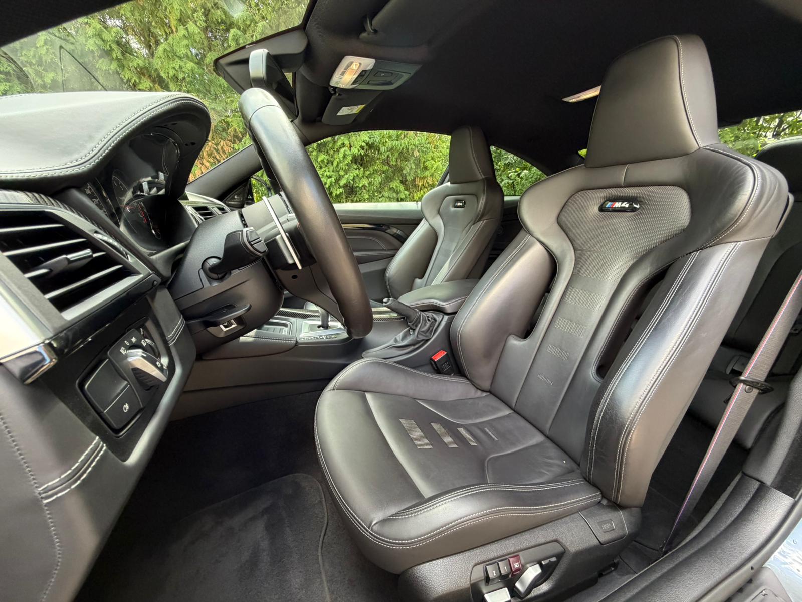 BMW M4 Coupé Competition DKG-image-12