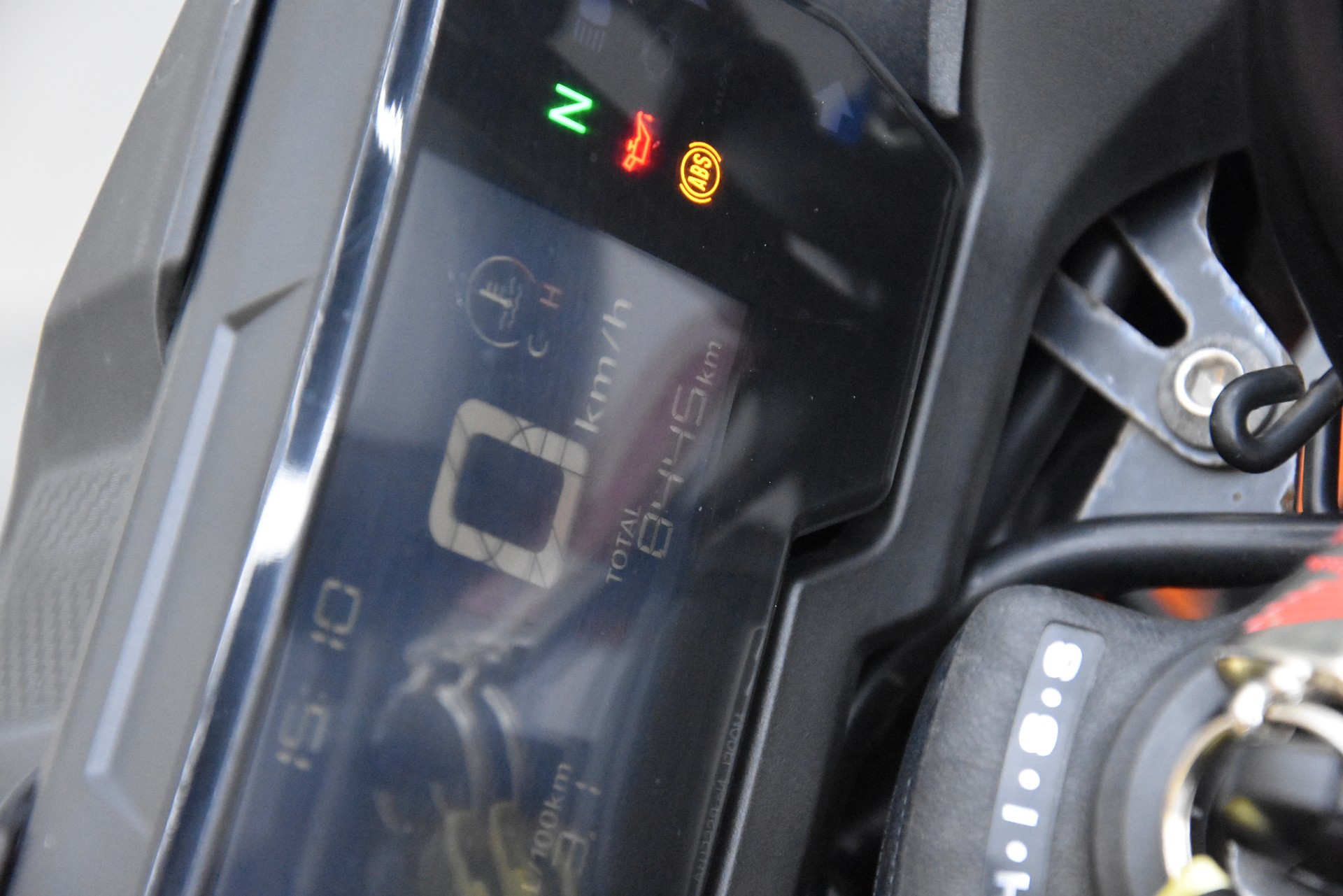 HONDA CB 500 F ABS-image-6