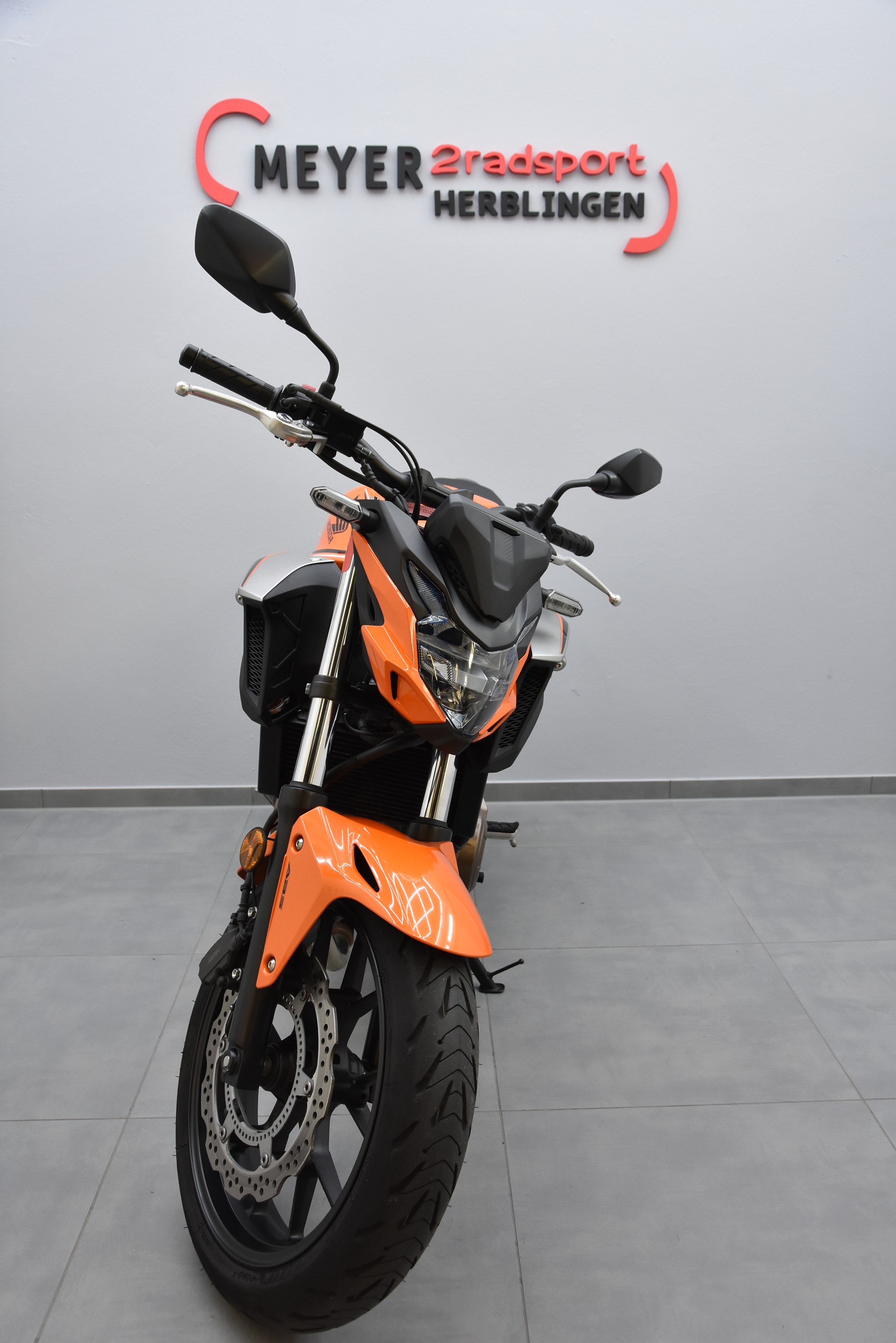 HONDA CB 500 F ABS-image-2