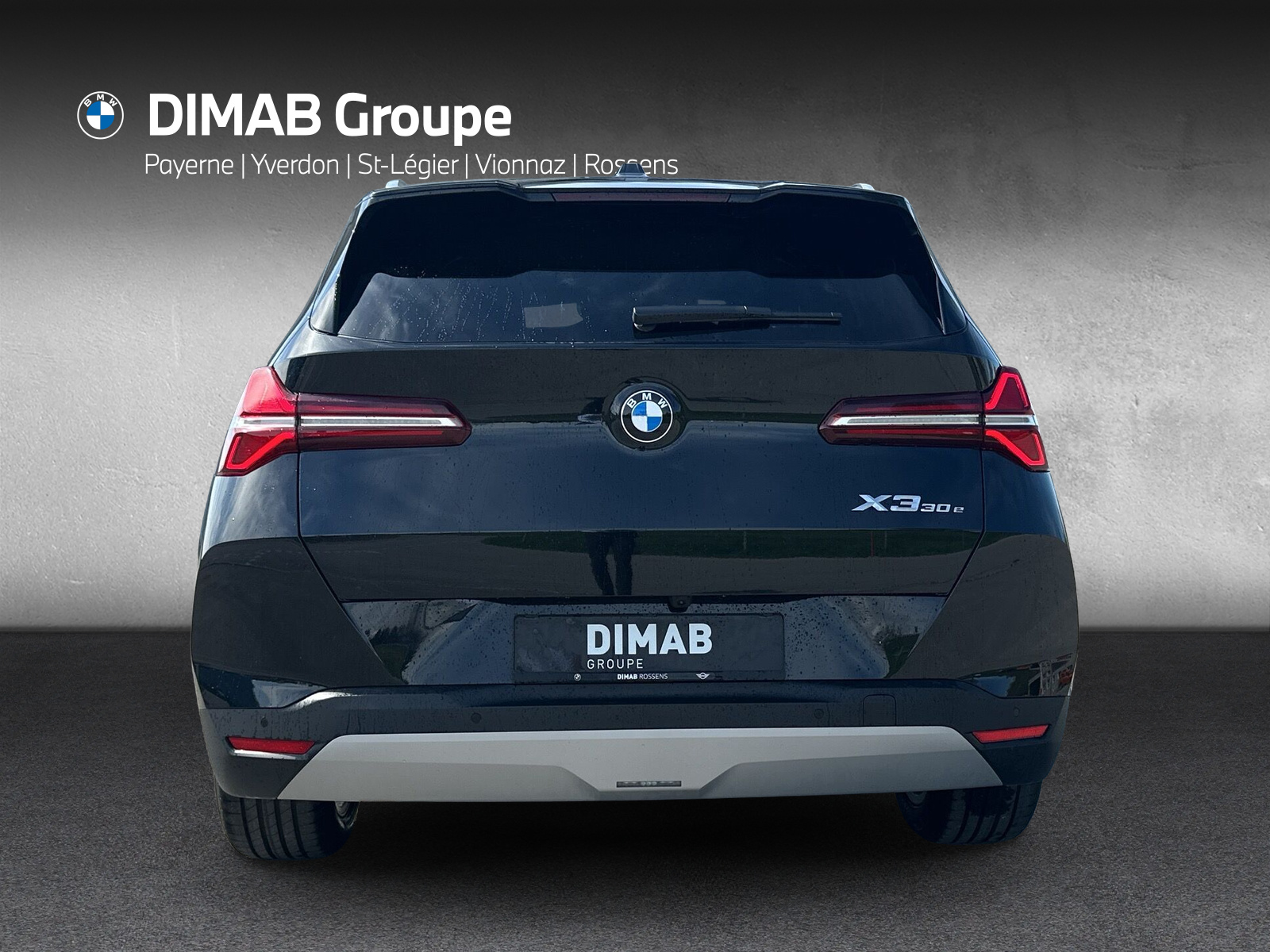 BMW X3 xDrive 30e-showroom-element-3