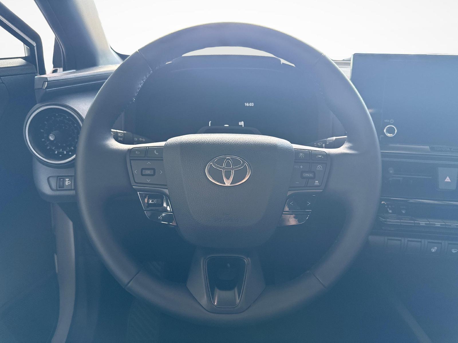 TOYOTA C-HR 1.8 HEV Comfort-image-13